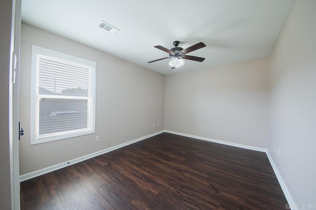 CROSS CREEK - Residential