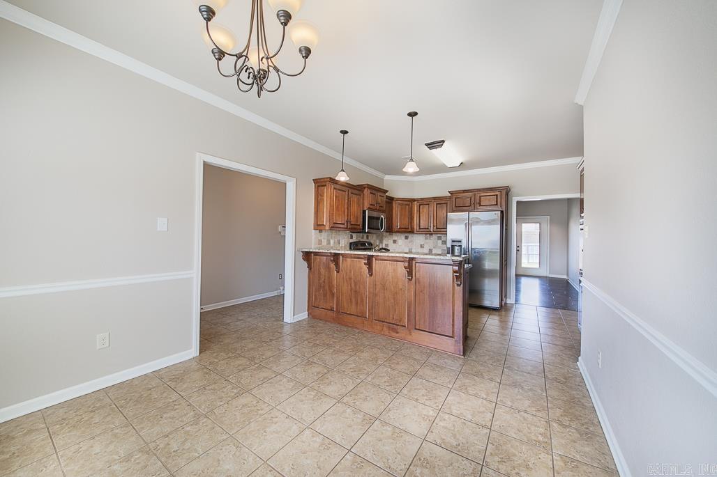 CROSS CREEK - Residential