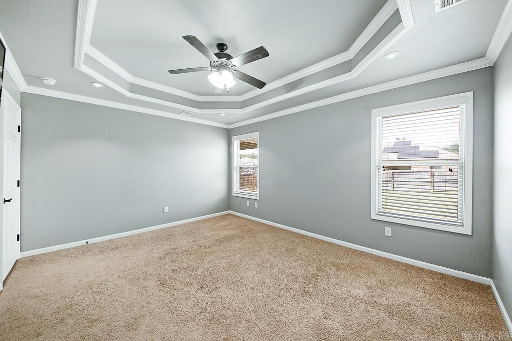 CROSS CREEK - Residential