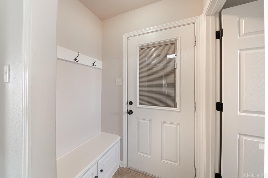 CROSS CREEK - Residential