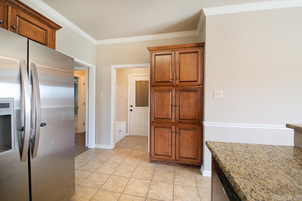 CROSS CREEK - Residential