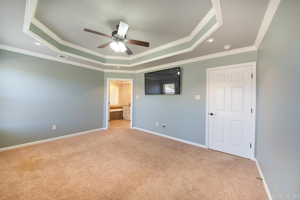 CROSS CREEK - Residential