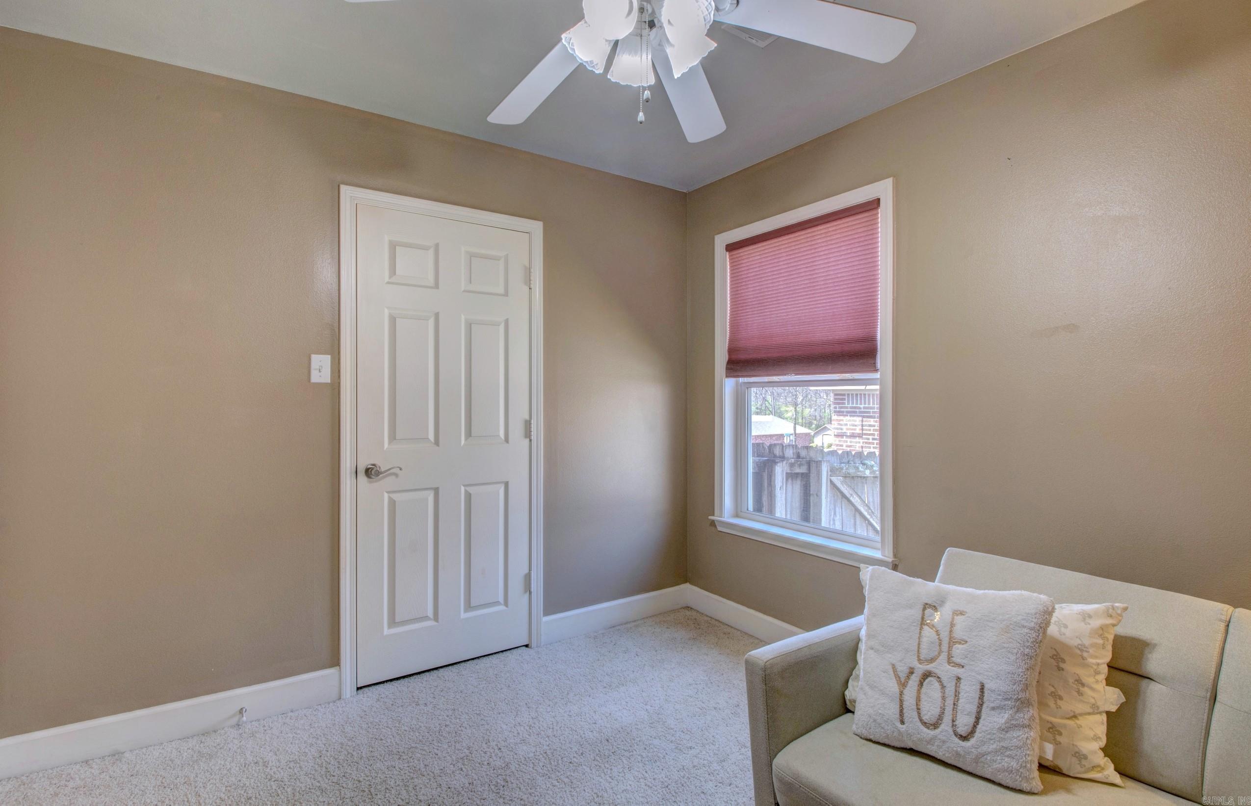 CROOKED CREEK - Residential