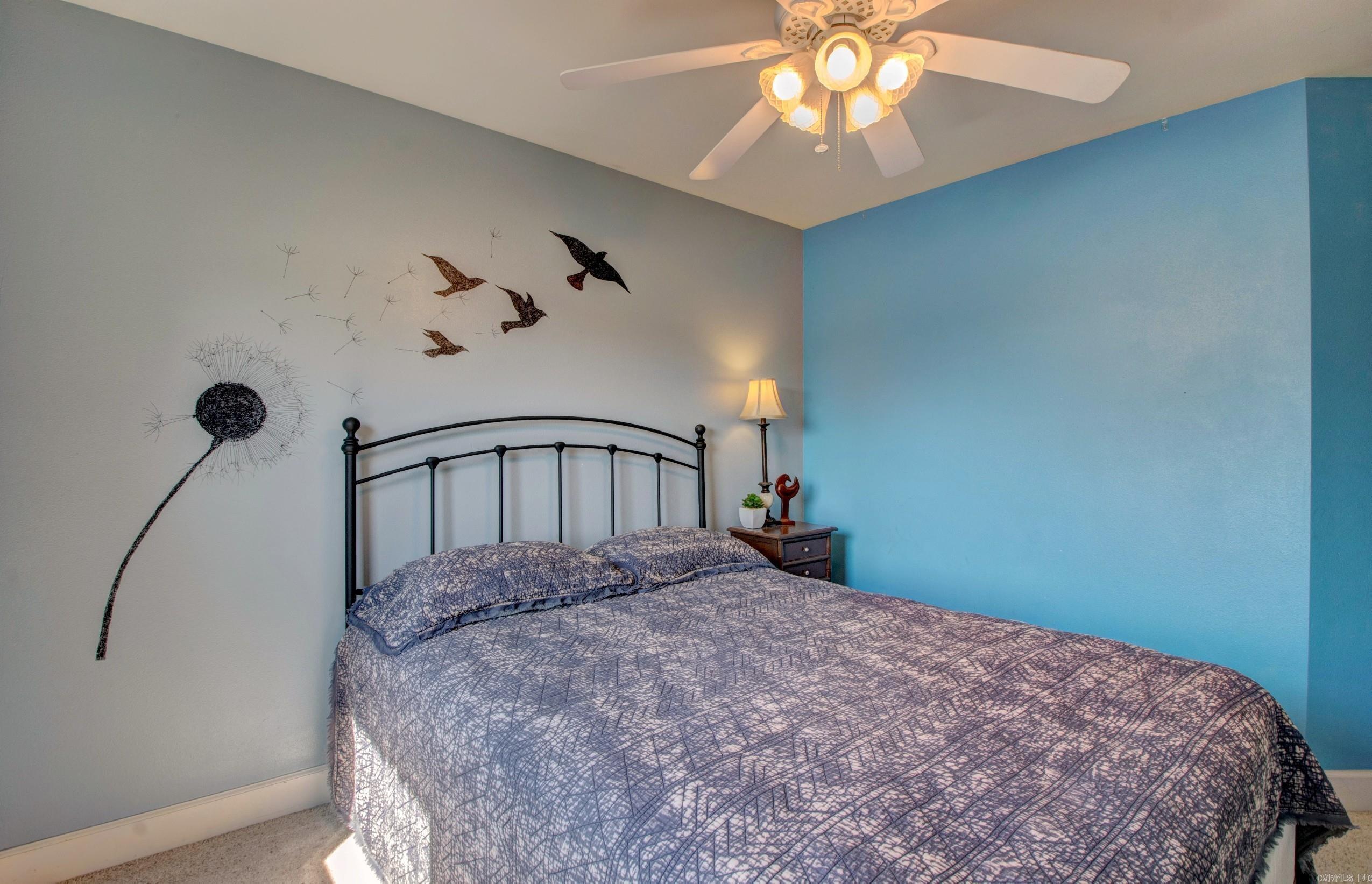 CROOKED CREEK - Residential