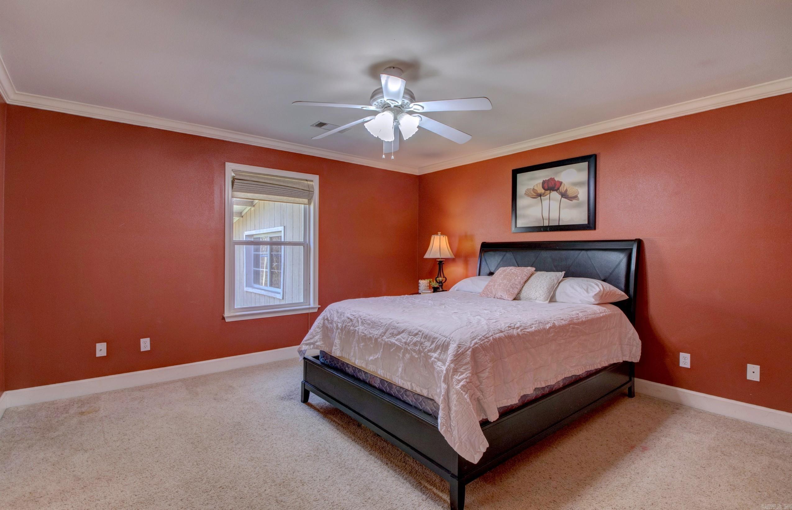 CROOKED CREEK - Residential