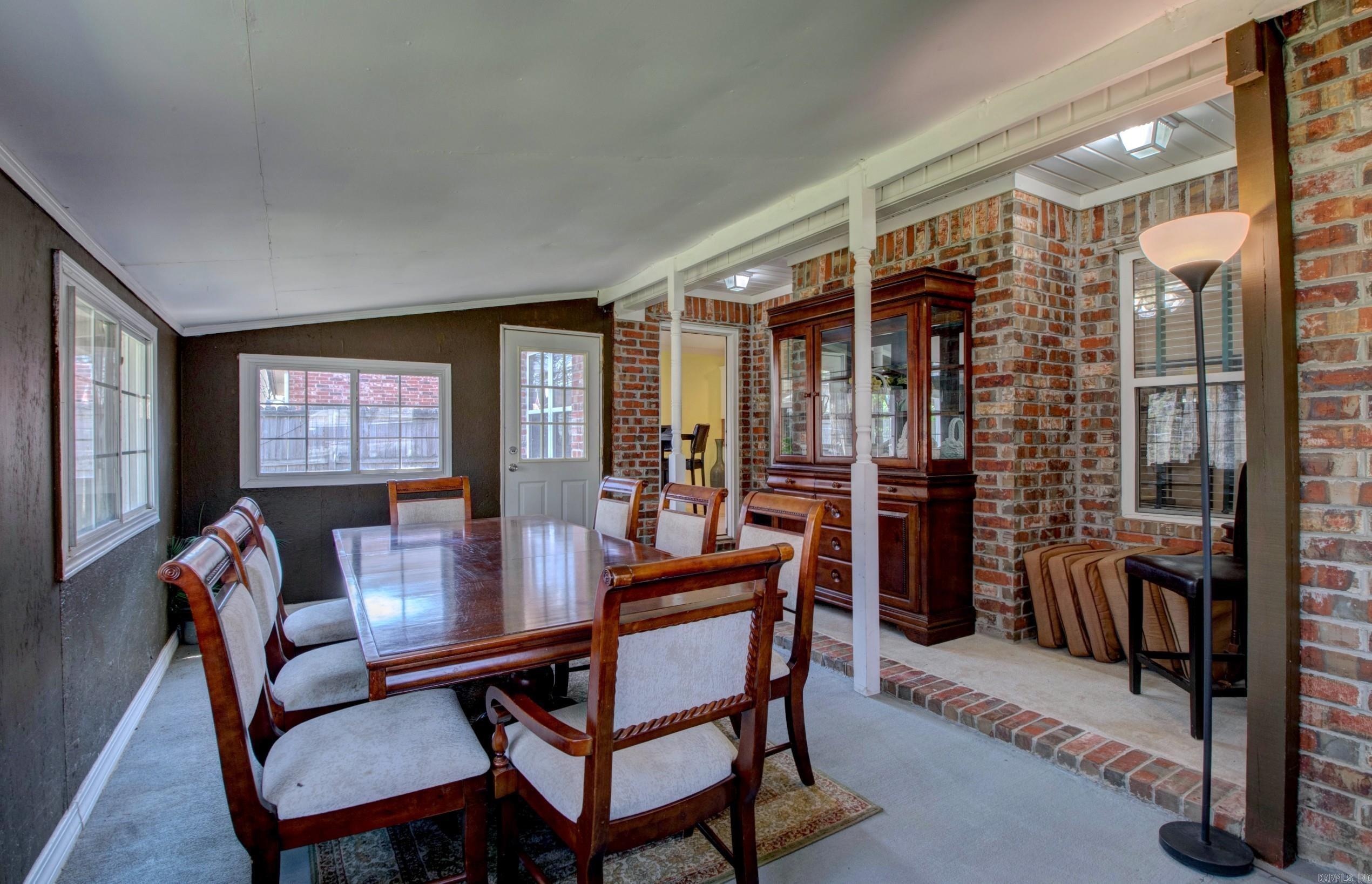 CROOKED CREEK - Residential