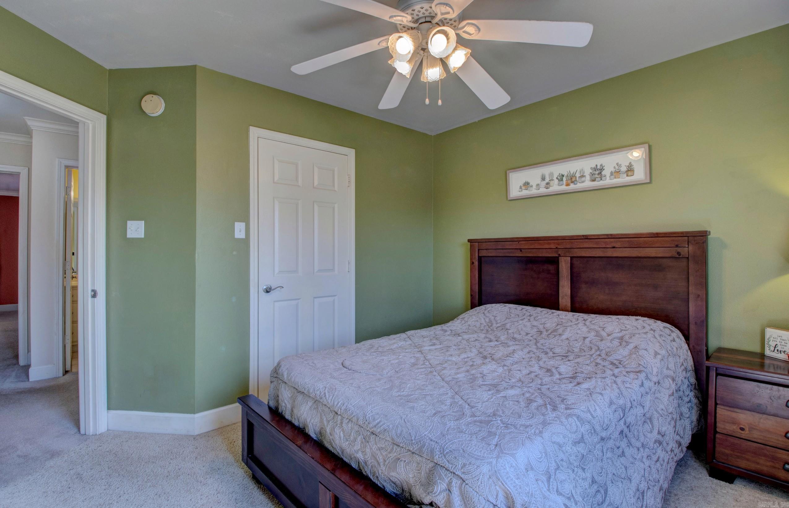 CROOKED CREEK - Residential