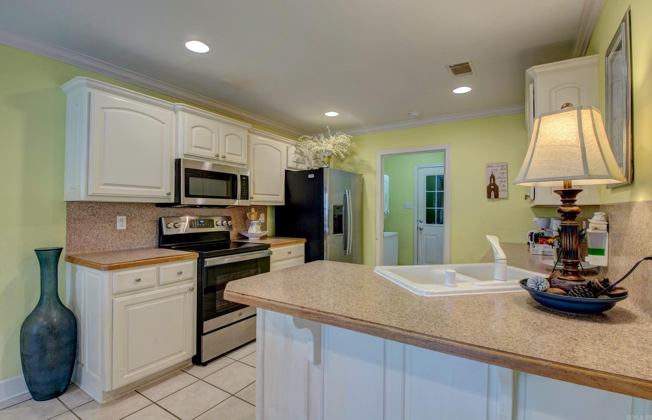 CROOKED CREEK - Residential