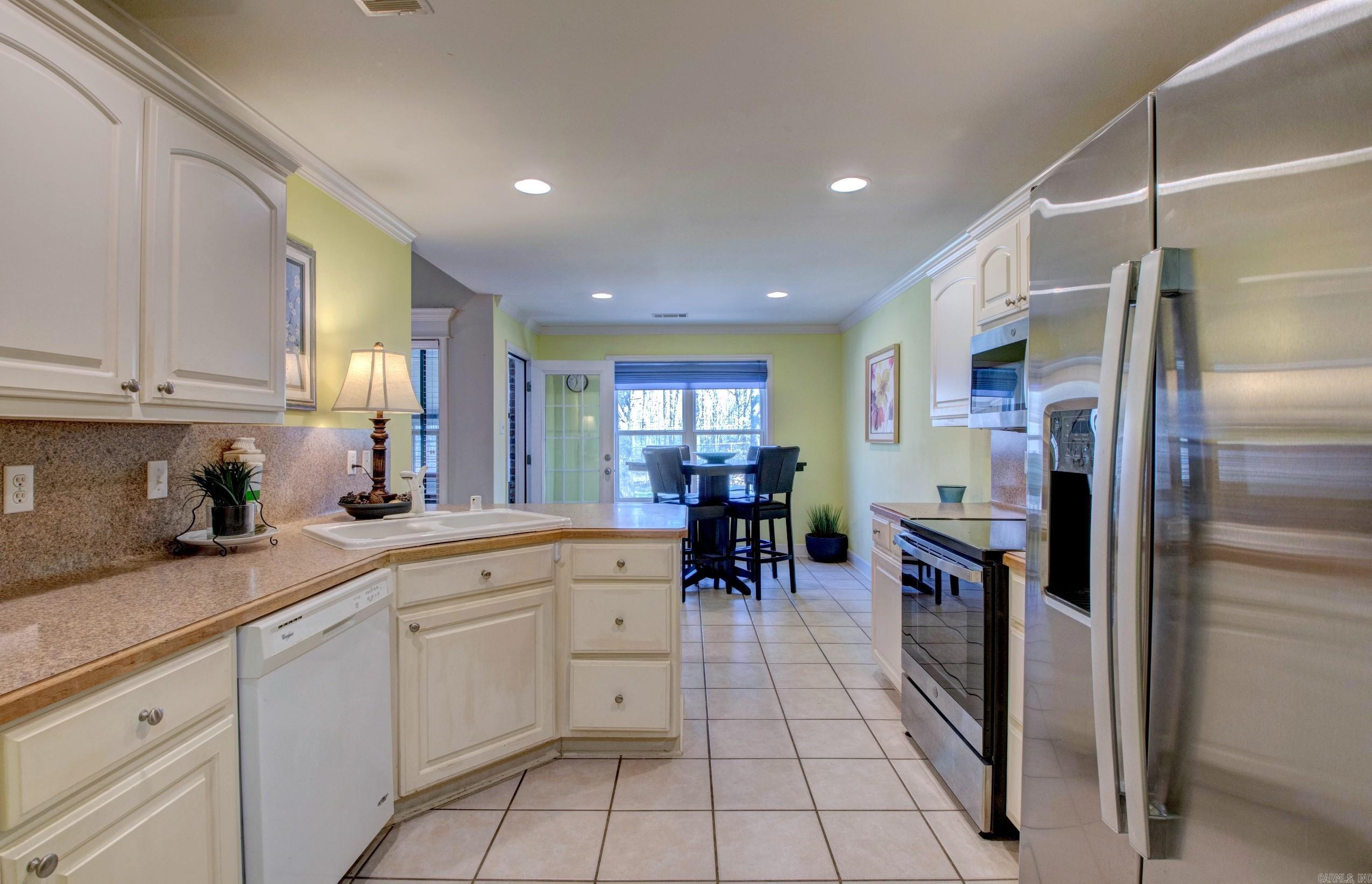 CROOKED CREEK - Residential