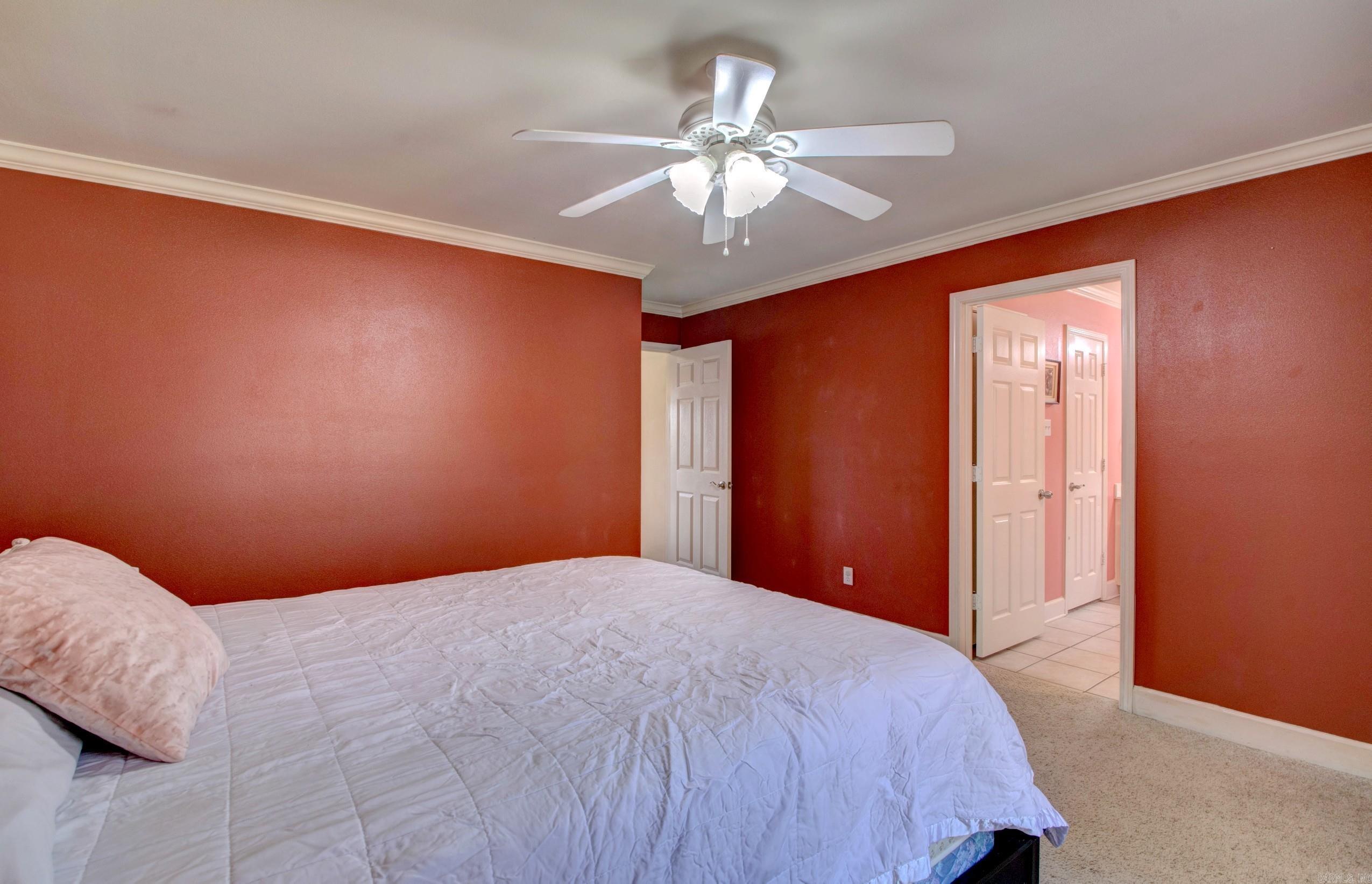 CROOKED CREEK - Residential