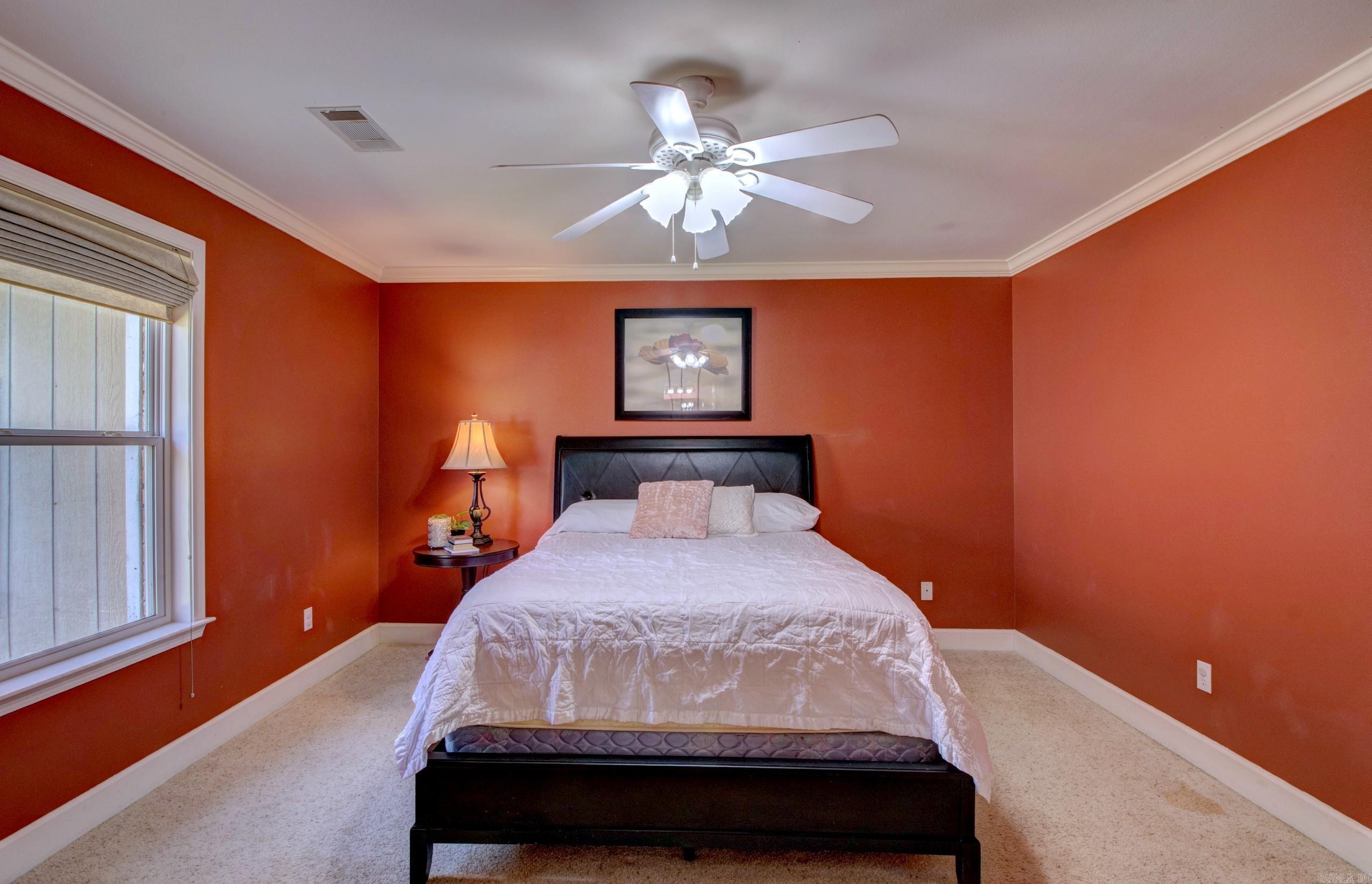 CROOKED CREEK - Residential