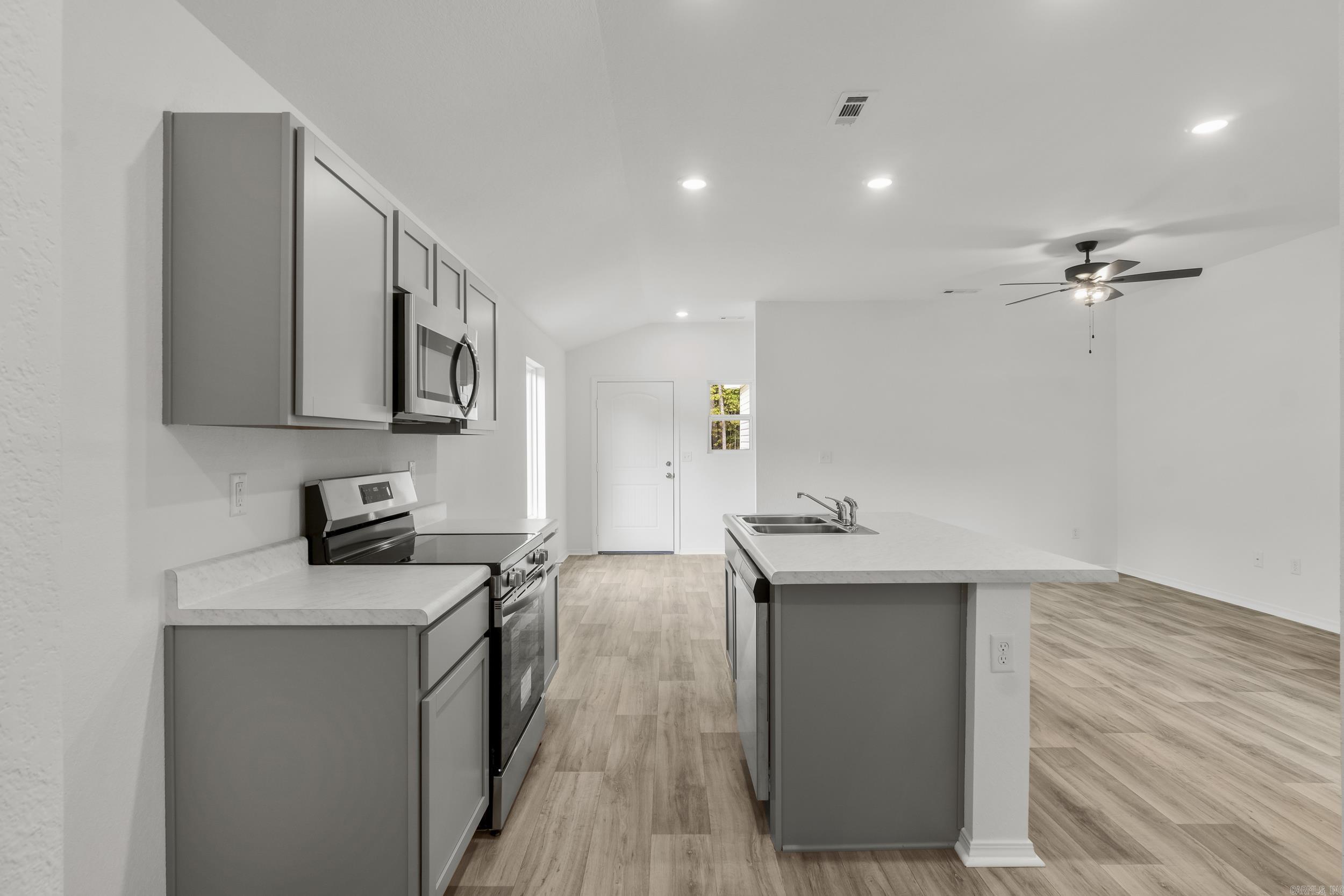 SOUTH HAVEN ESTATES PHASE 1 - Residential