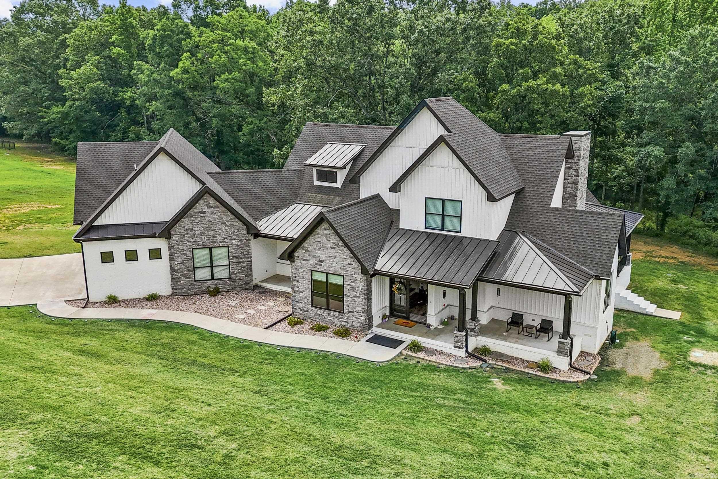 Mountain Ranch Estates - Residential