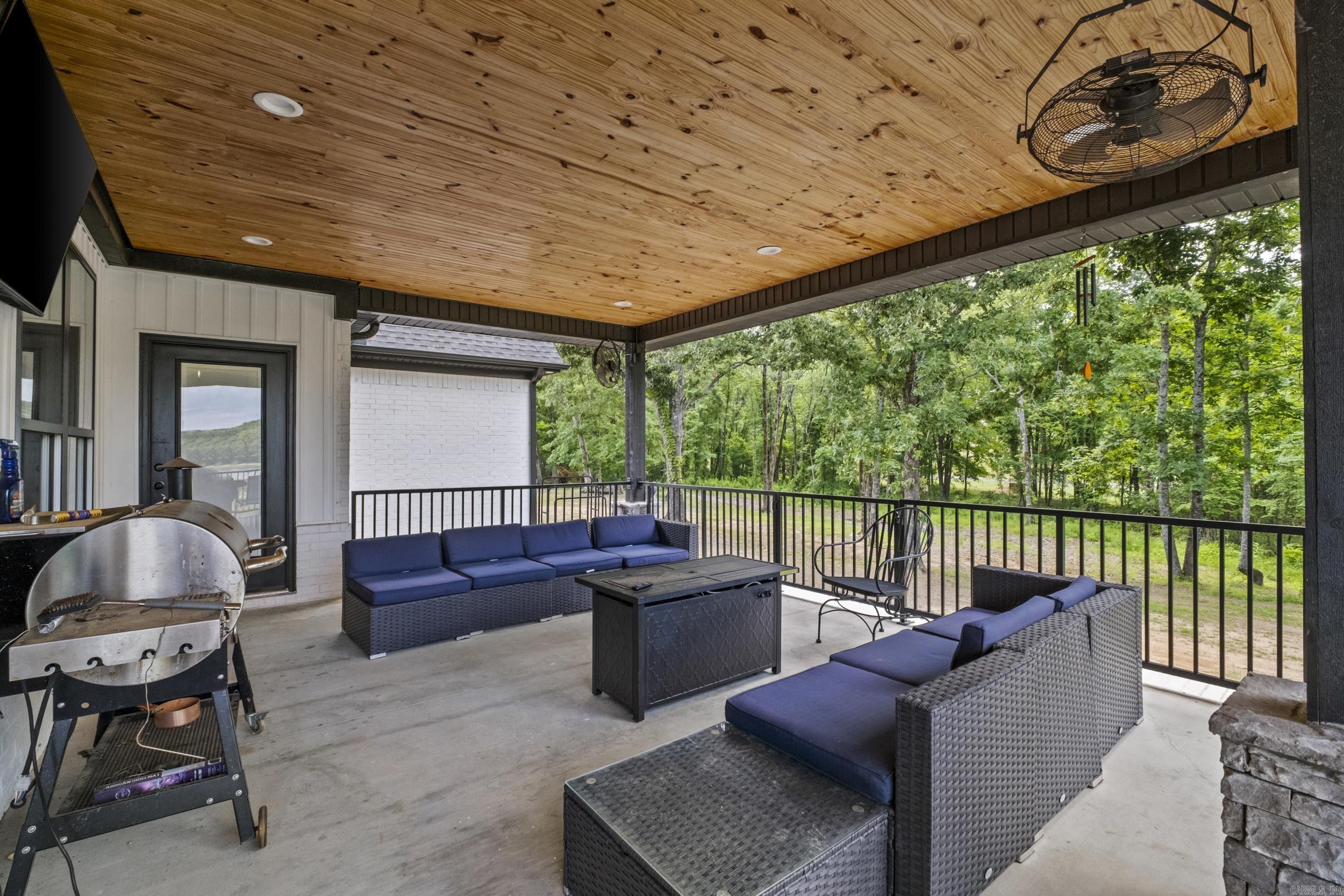 Mountain Ranch Estates - Residential