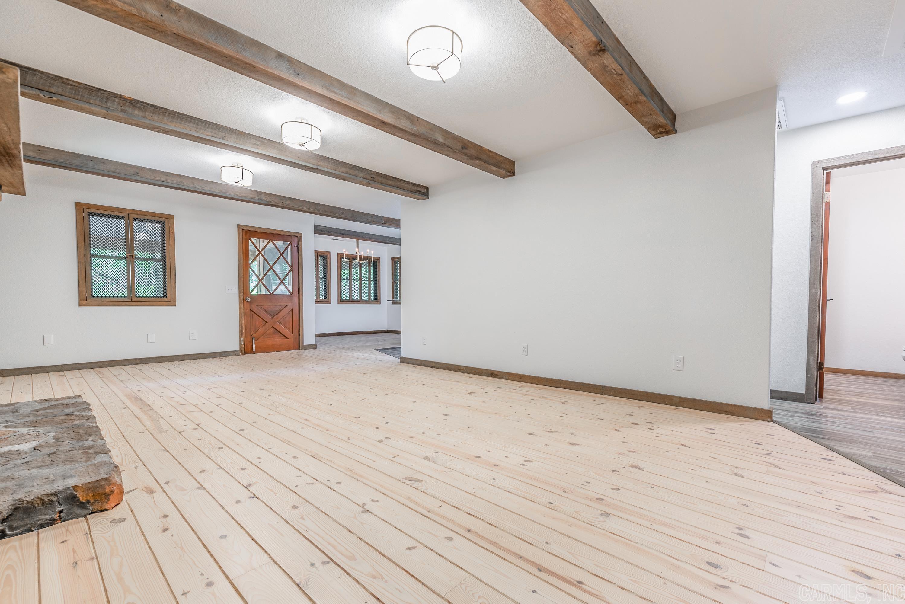 THARPS WHISPERING PINES - Residential