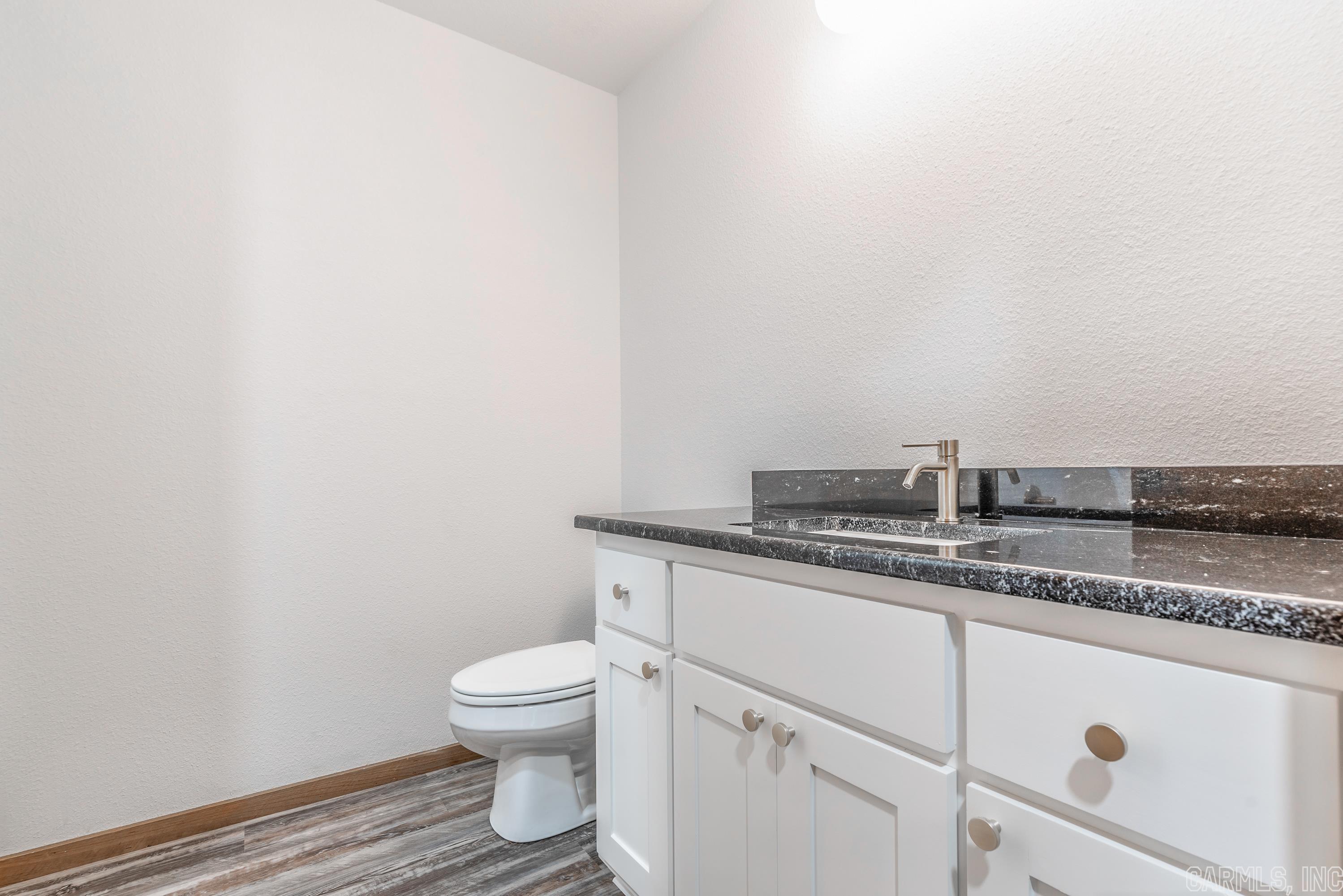 THARPS WHISPERING PINES - Residential