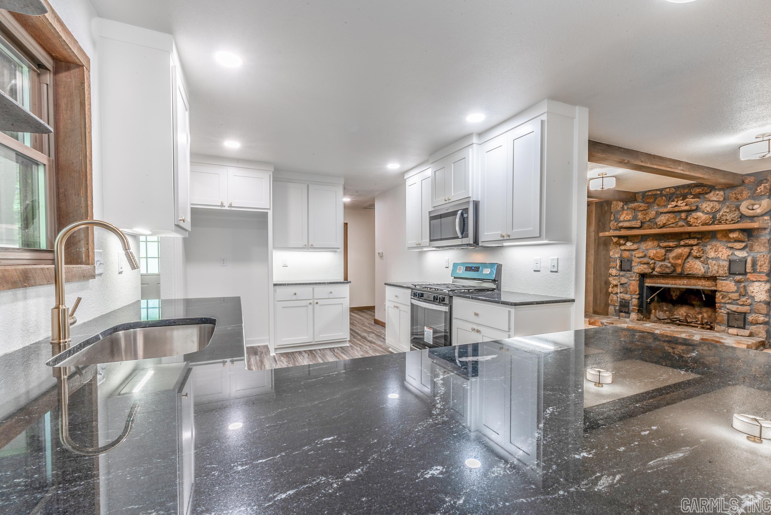 THARPS WHISPERING PINES - Residential