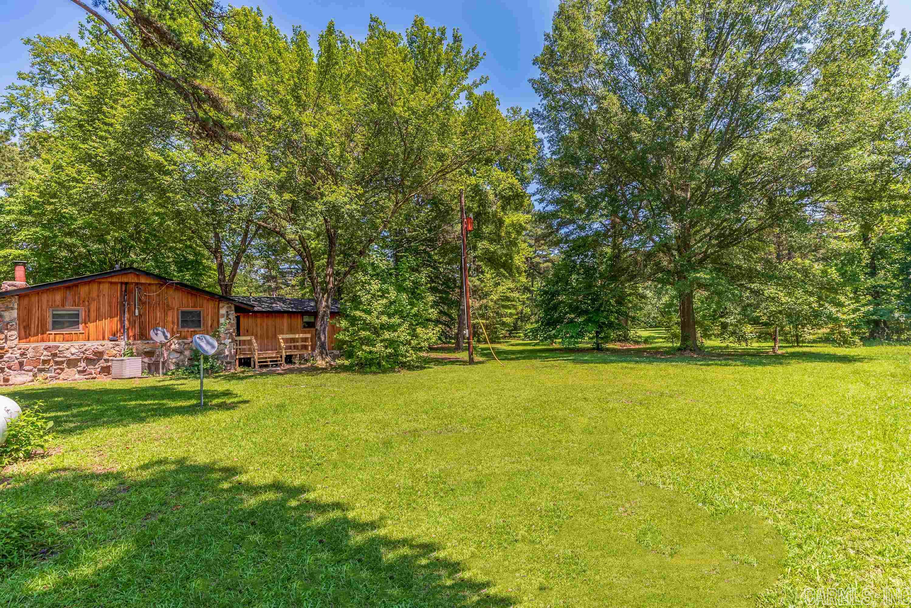 THARPS WHISPERING PINES - Residential