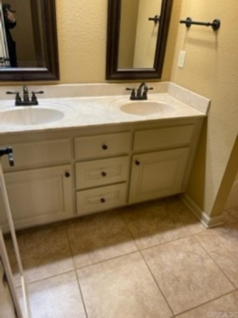 Orchard Hollow Estates - Residential Lease