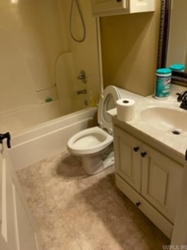 Orchard Hollow Estates - Residential Lease