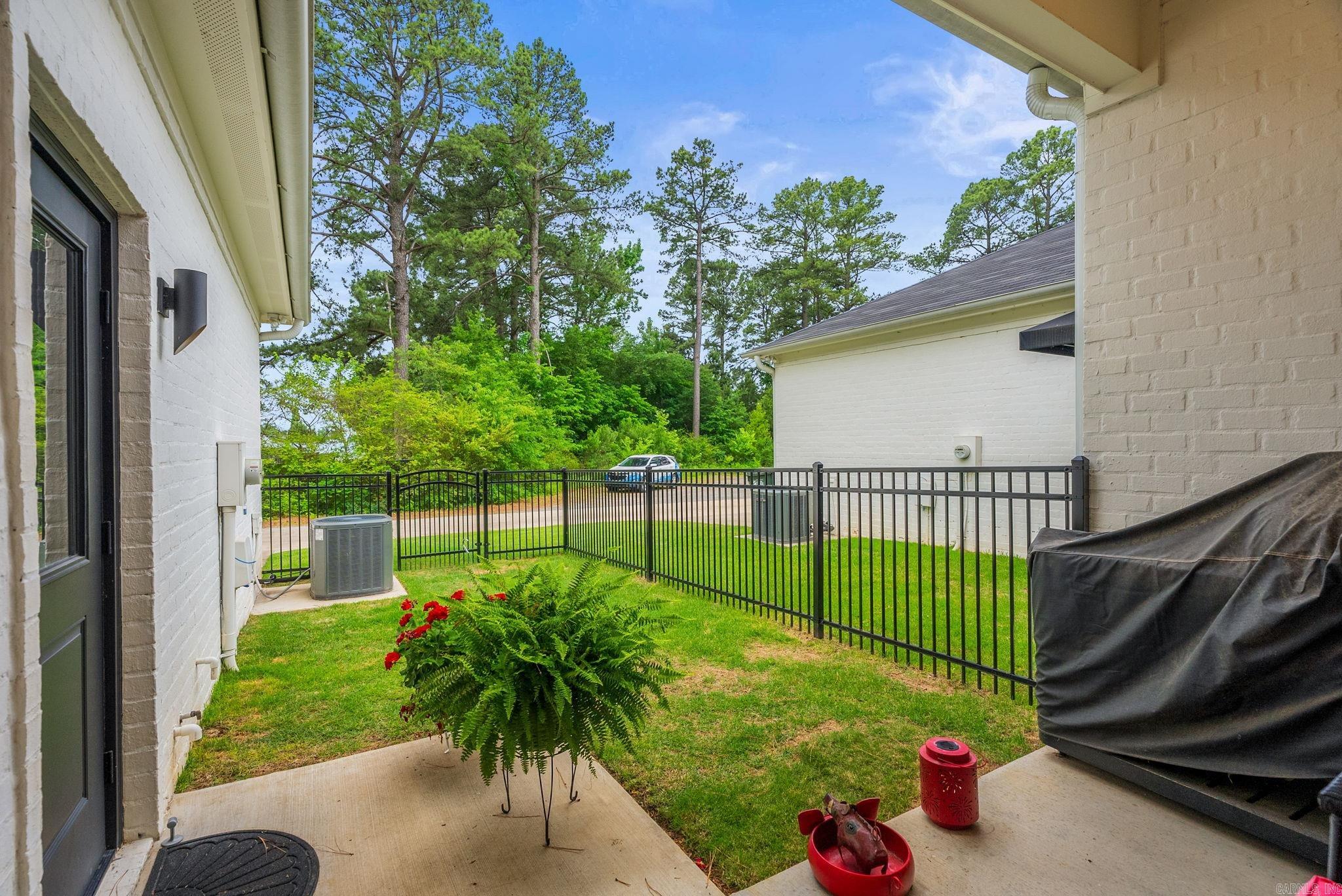 VILLAGE AT HENDRIX - Residential