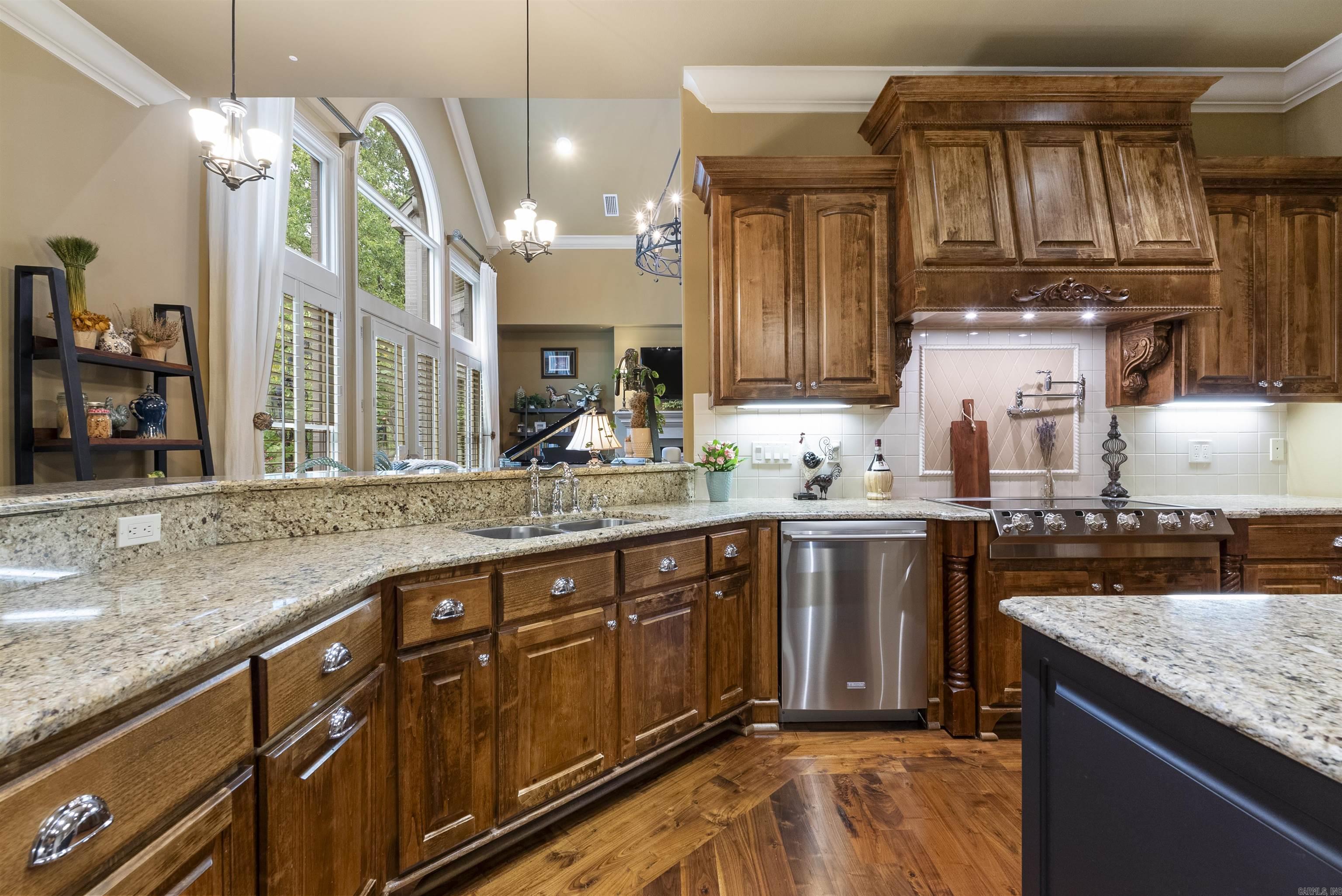 RIVER CREST ESTATES P.R.D. - Residential