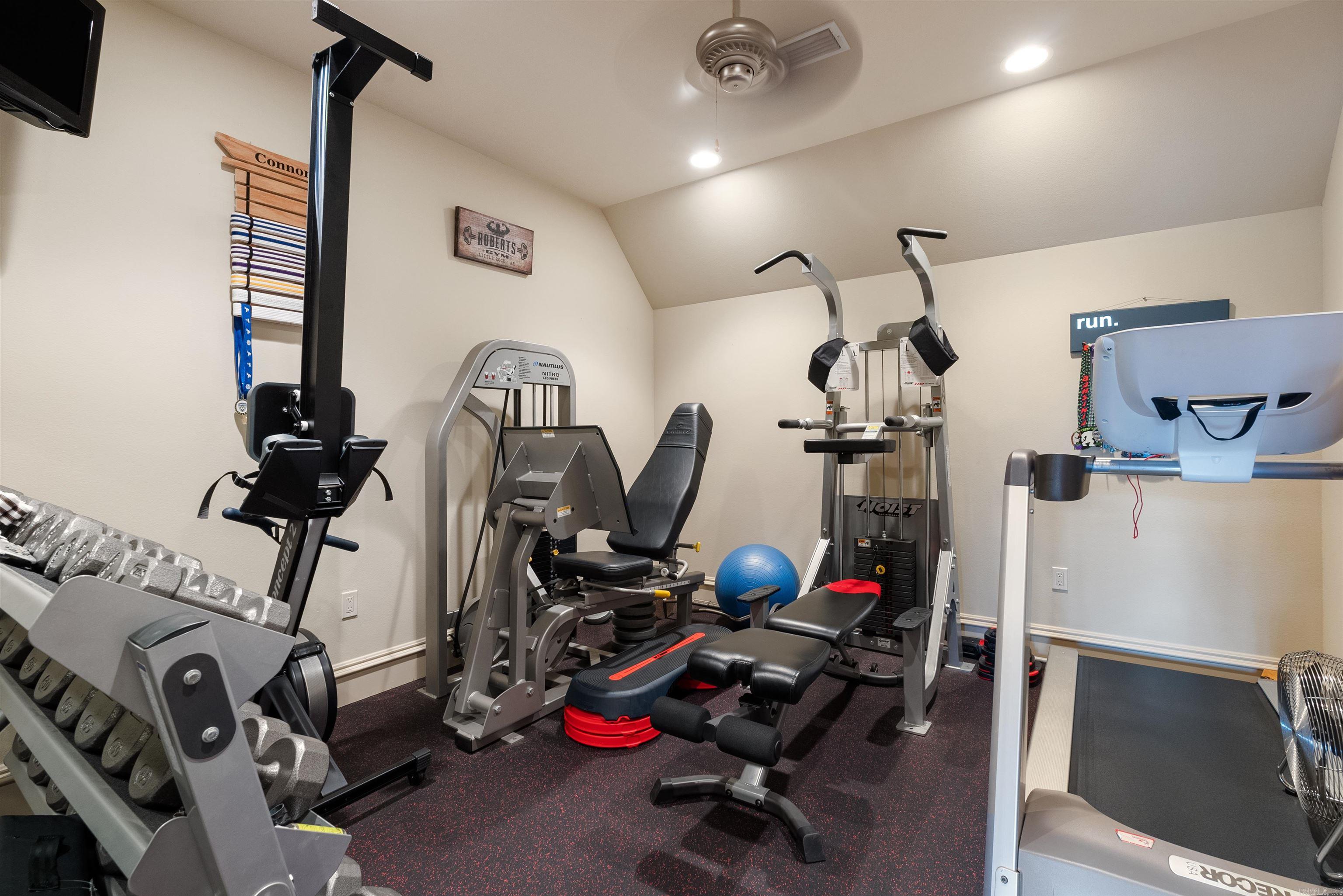 RIVER CREST ESTATES P.R.D. - Residential