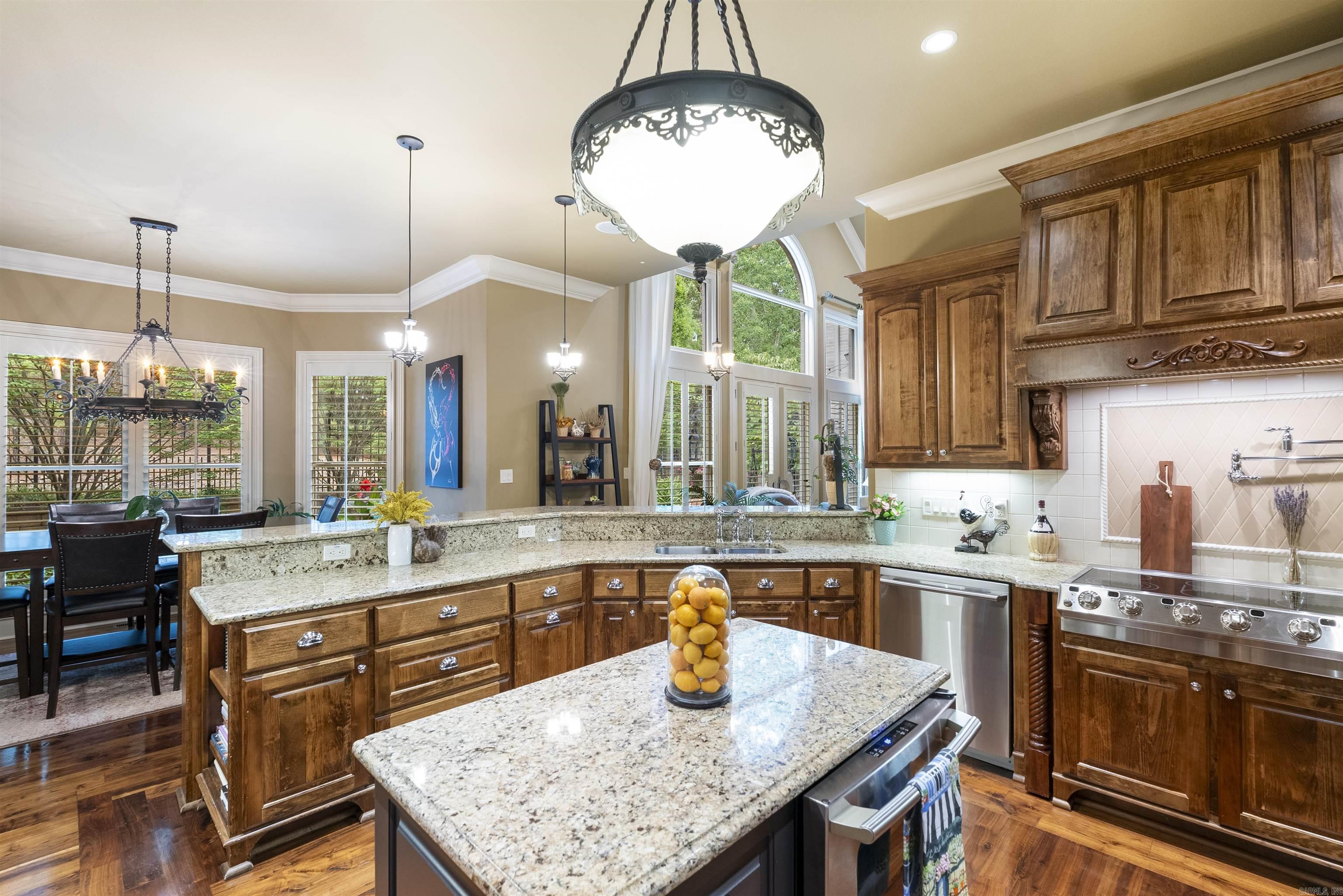 RIVER CREST ESTATES P.R.D. - Residential