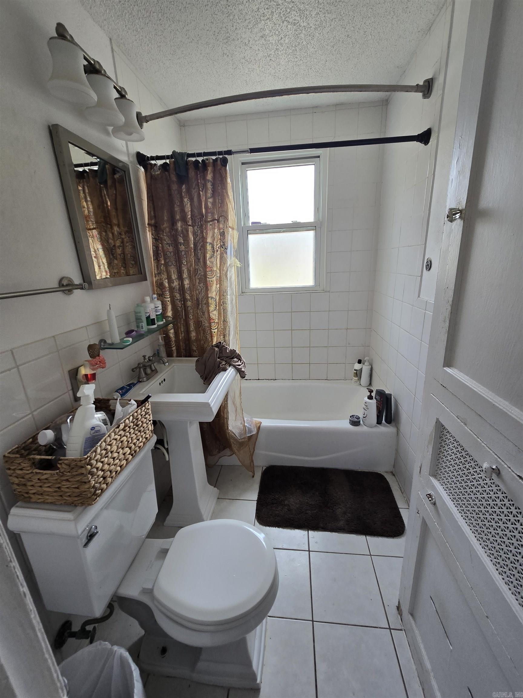 CHERRY & COX - Residential