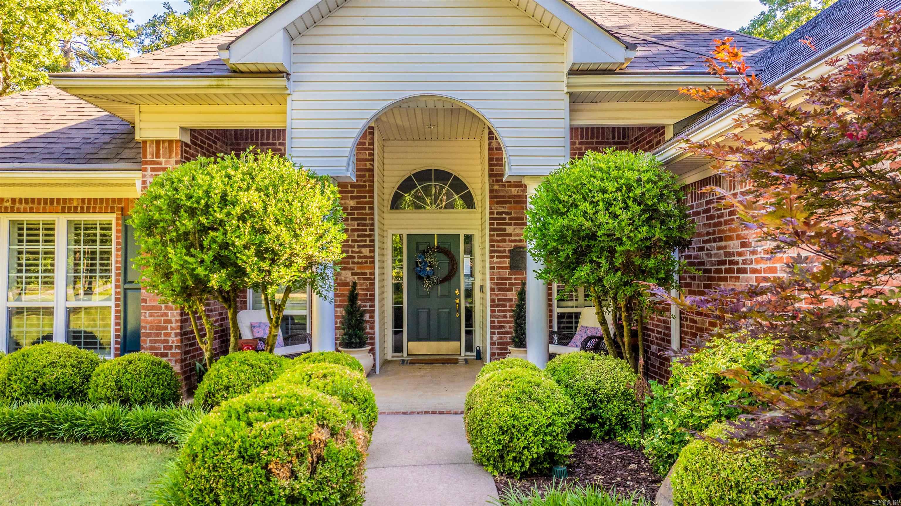 ROLAND WEST - Residential