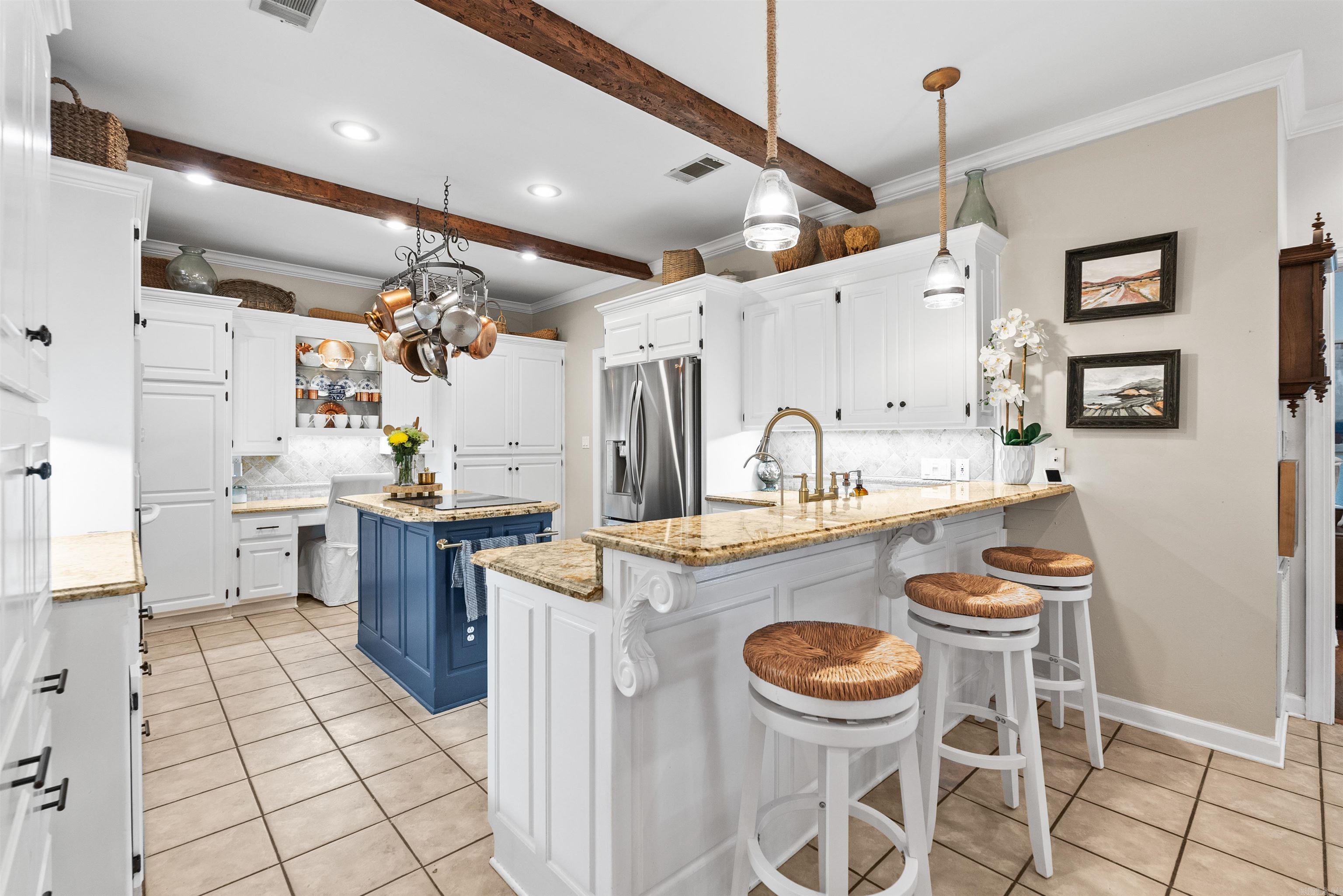 ROLAND WEST - Residential