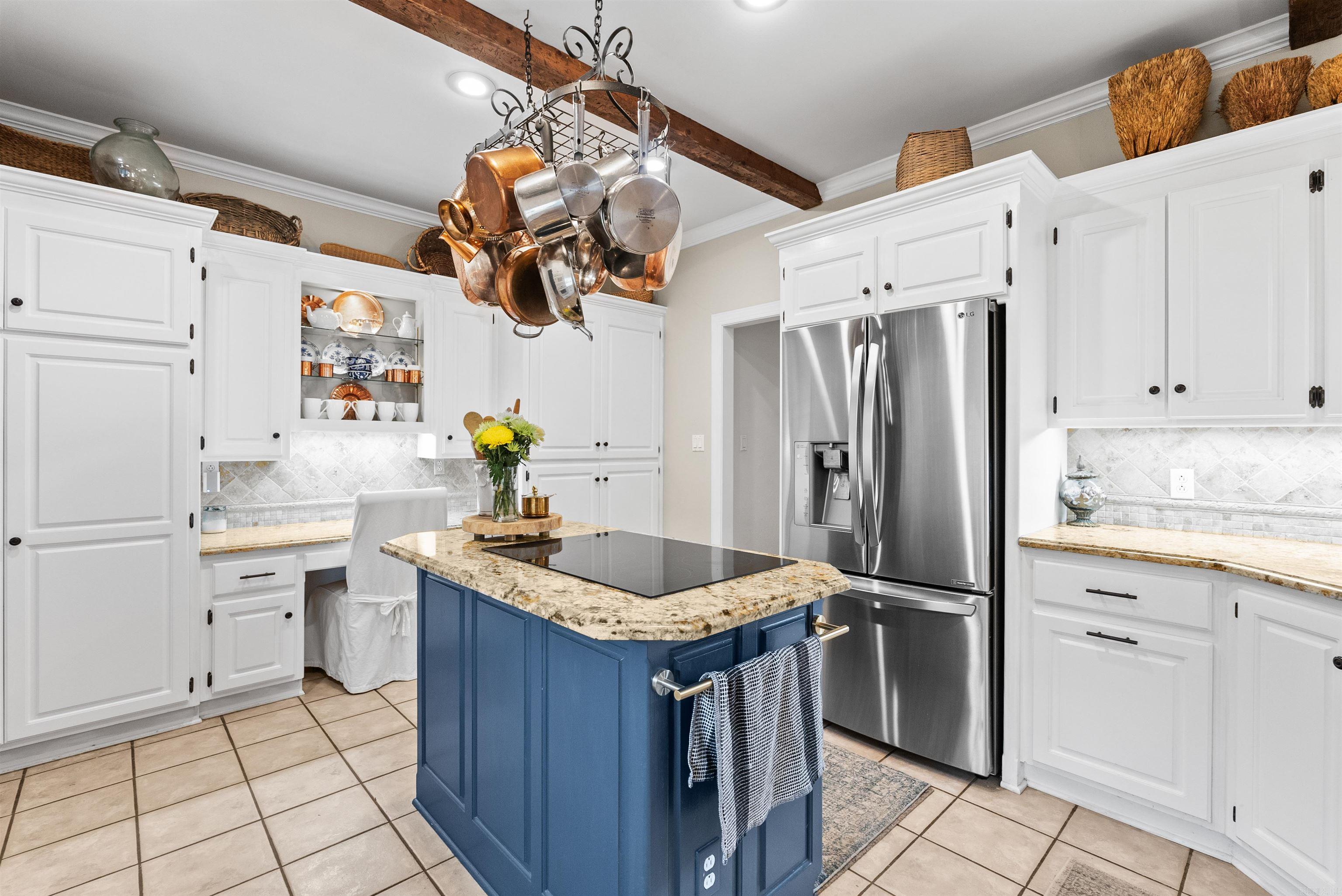 ROLAND WEST - Residential