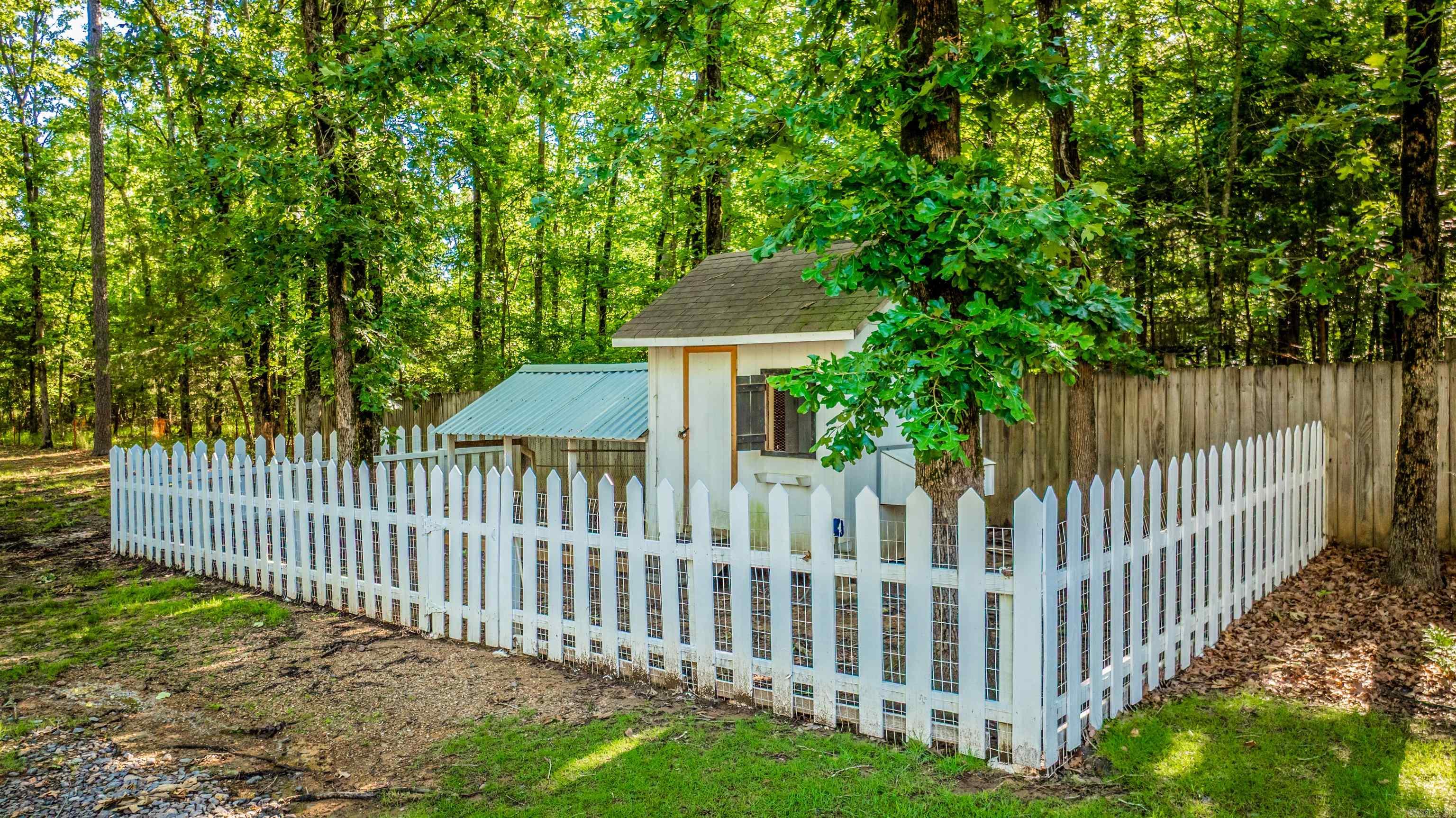 ROLAND WEST - Residential