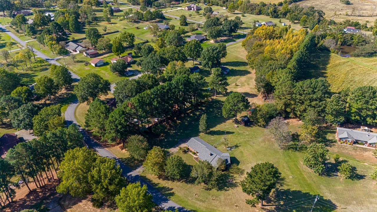 CREEKSIDE COUNTRY - Residential