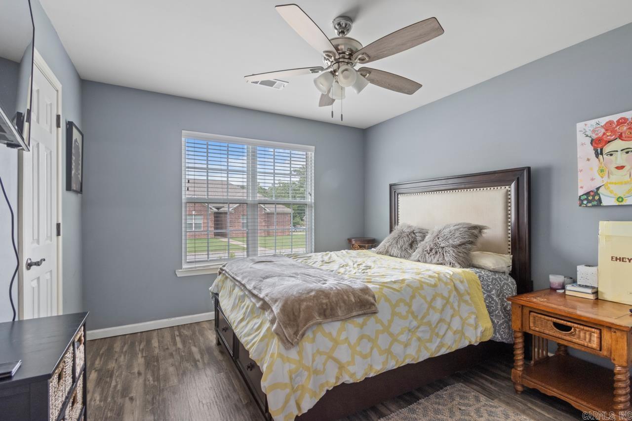 FALCON CREST - Residential