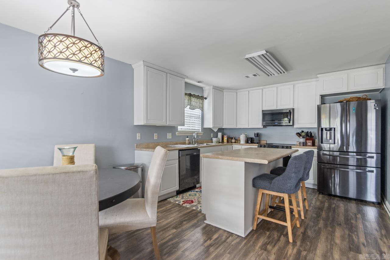 FALCON CREST - Residential