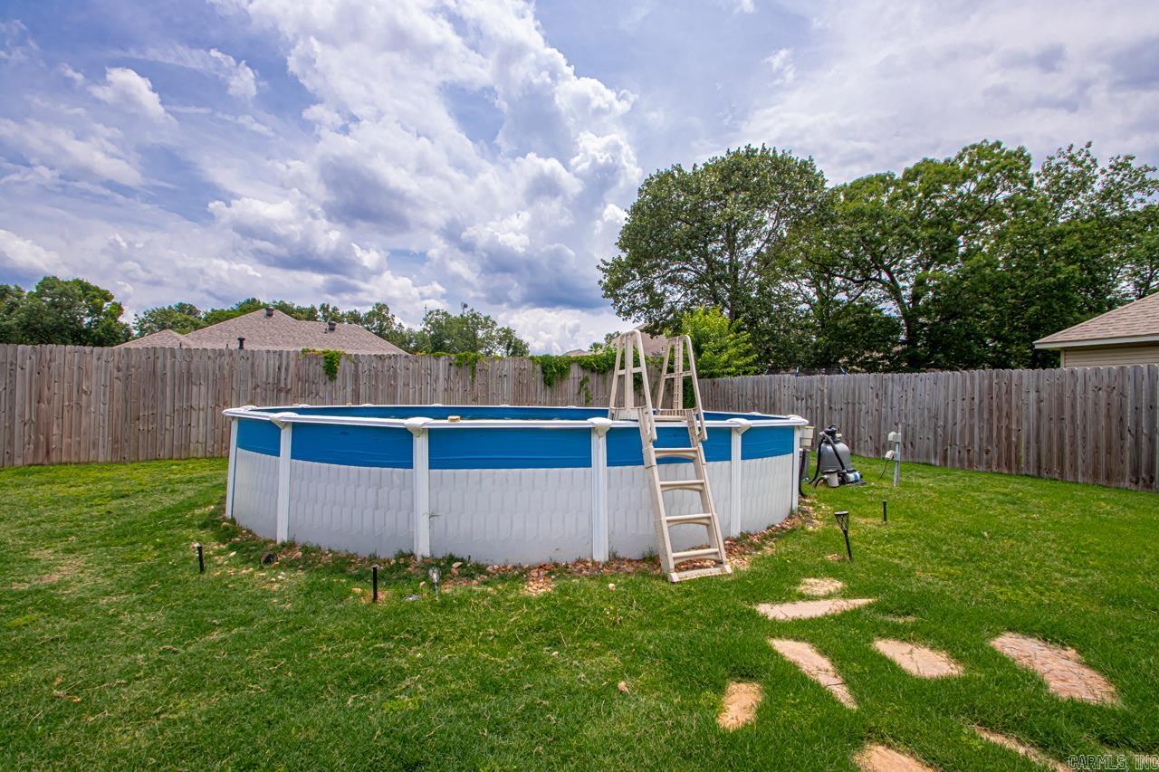 FALCON CREST - Residential