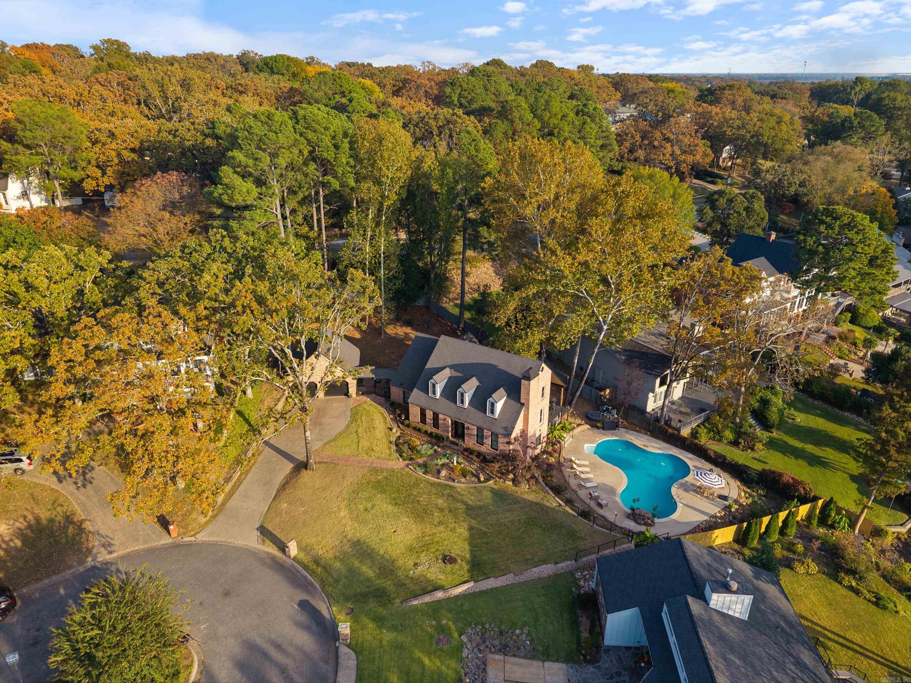 LAKEWOOD NE - Residential