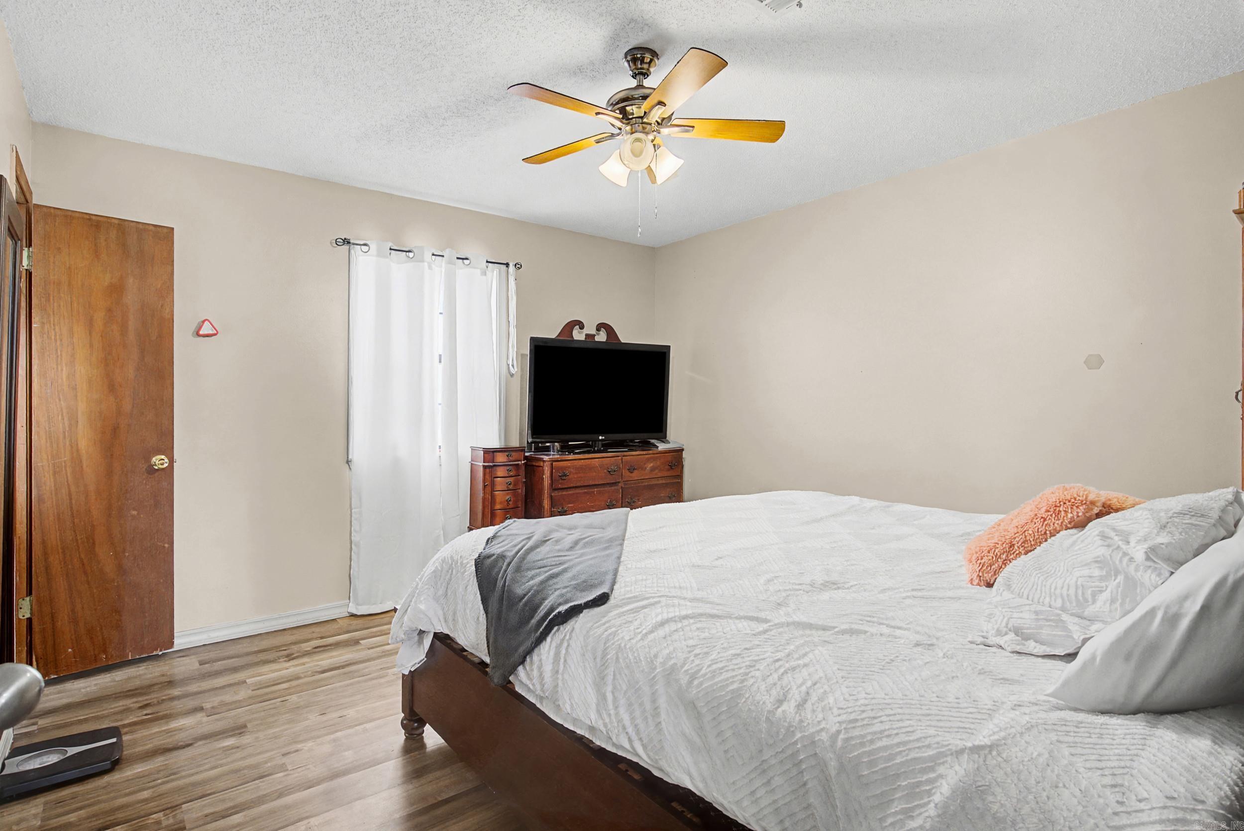 Letona Original - Residential