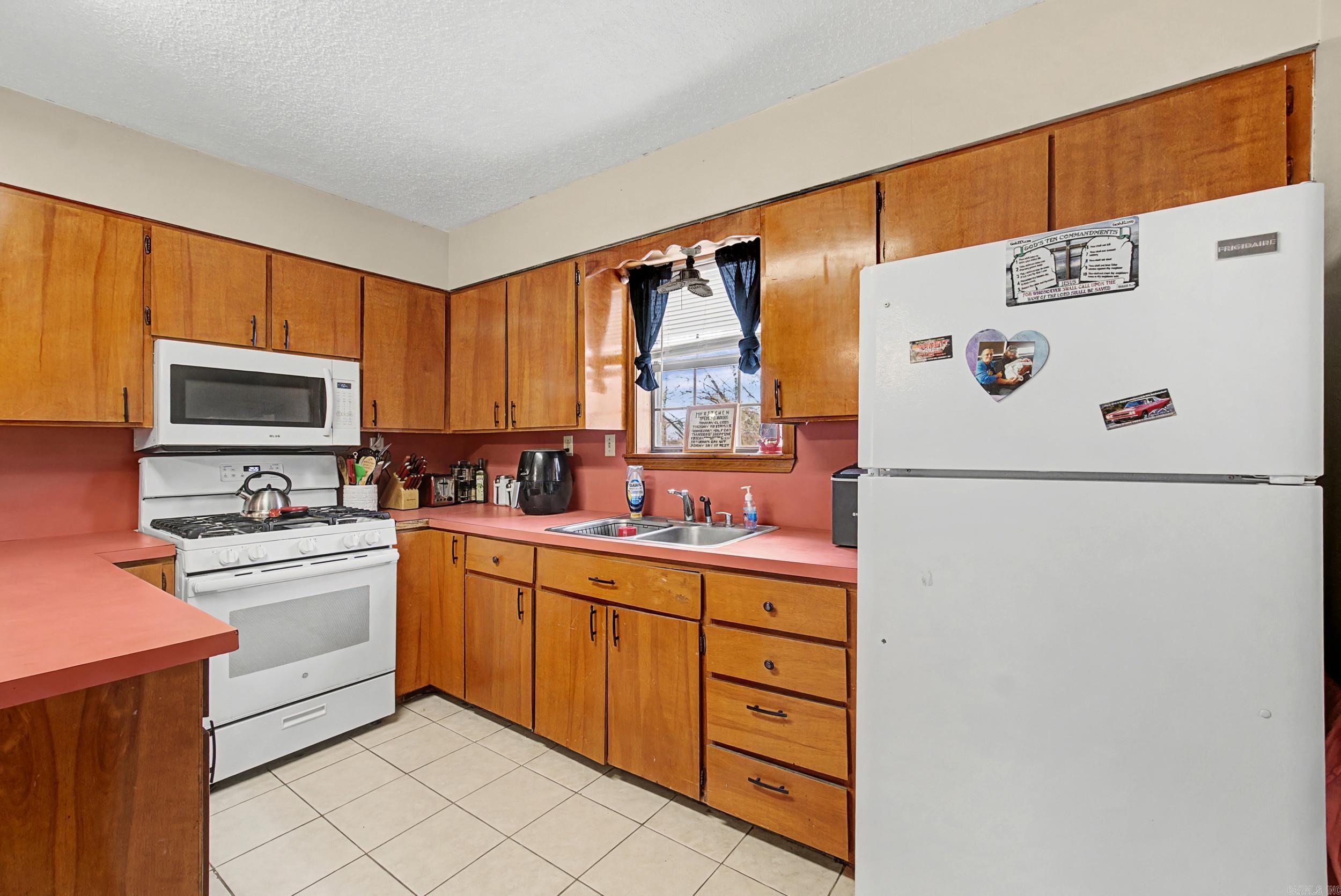 Letona Original - Residential