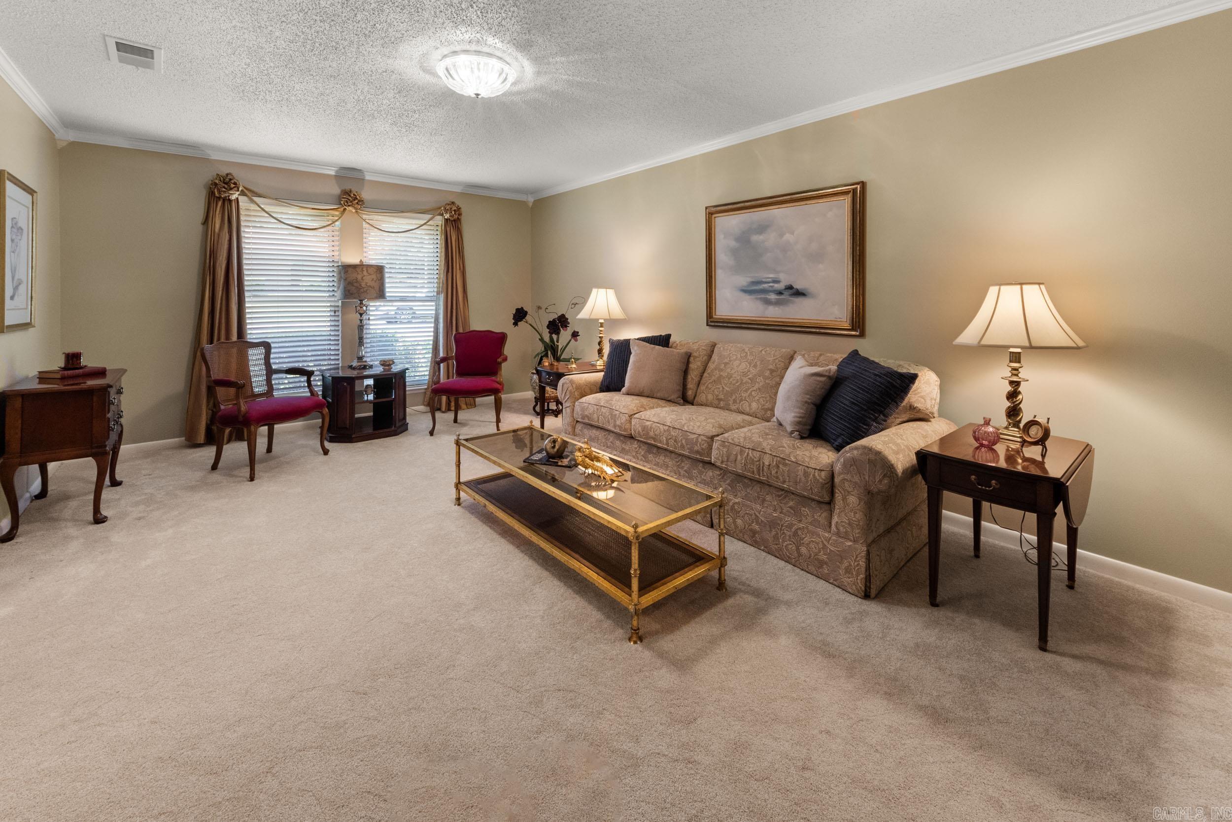 LINDENWOOD - Residential