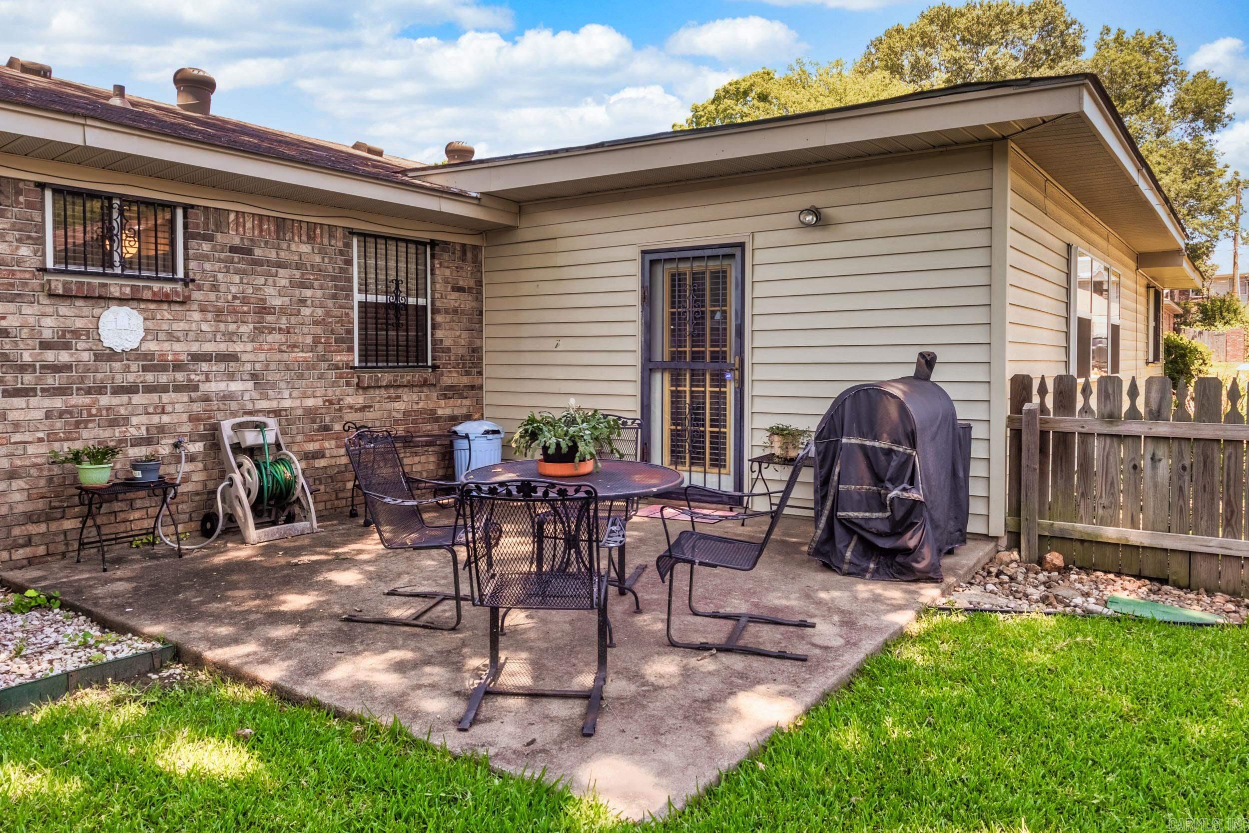 LINDENWOOD - Residential