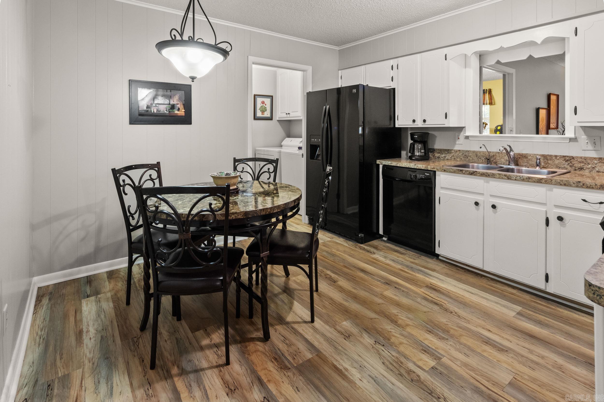 LINDENWOOD - Residential