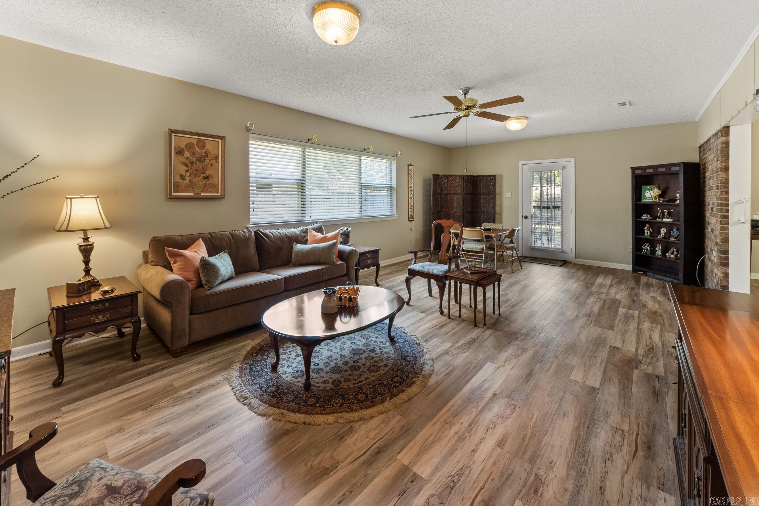 LINDENWOOD - Residential