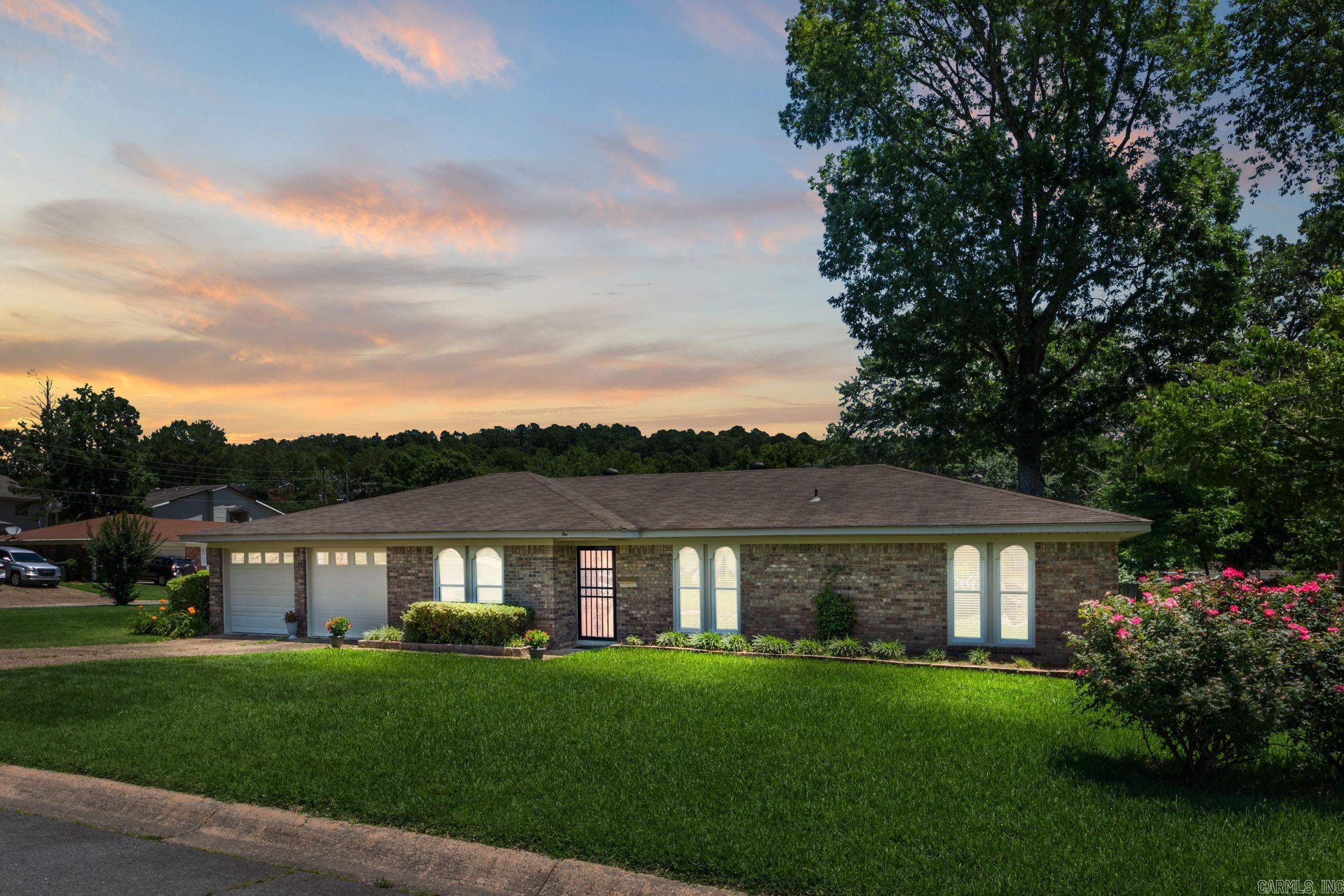 LINDENWOOD - Residential