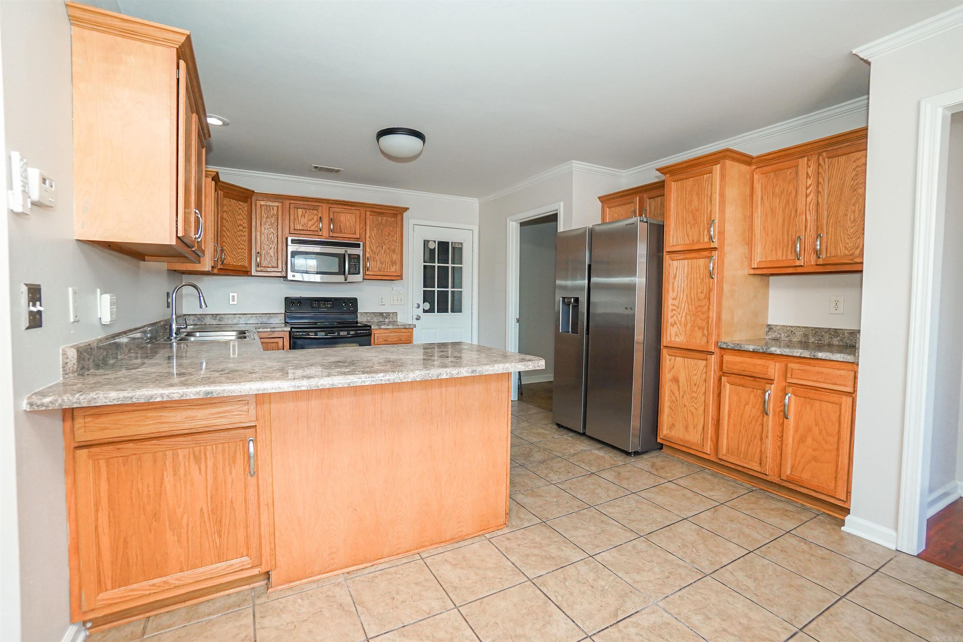 Greenwood Acres Blvd - Residential