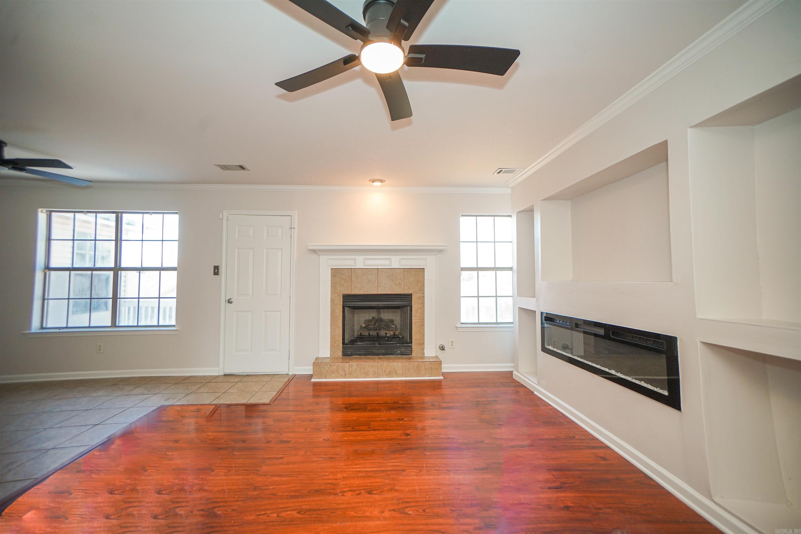 Greenwood Acres Blvd - Residential