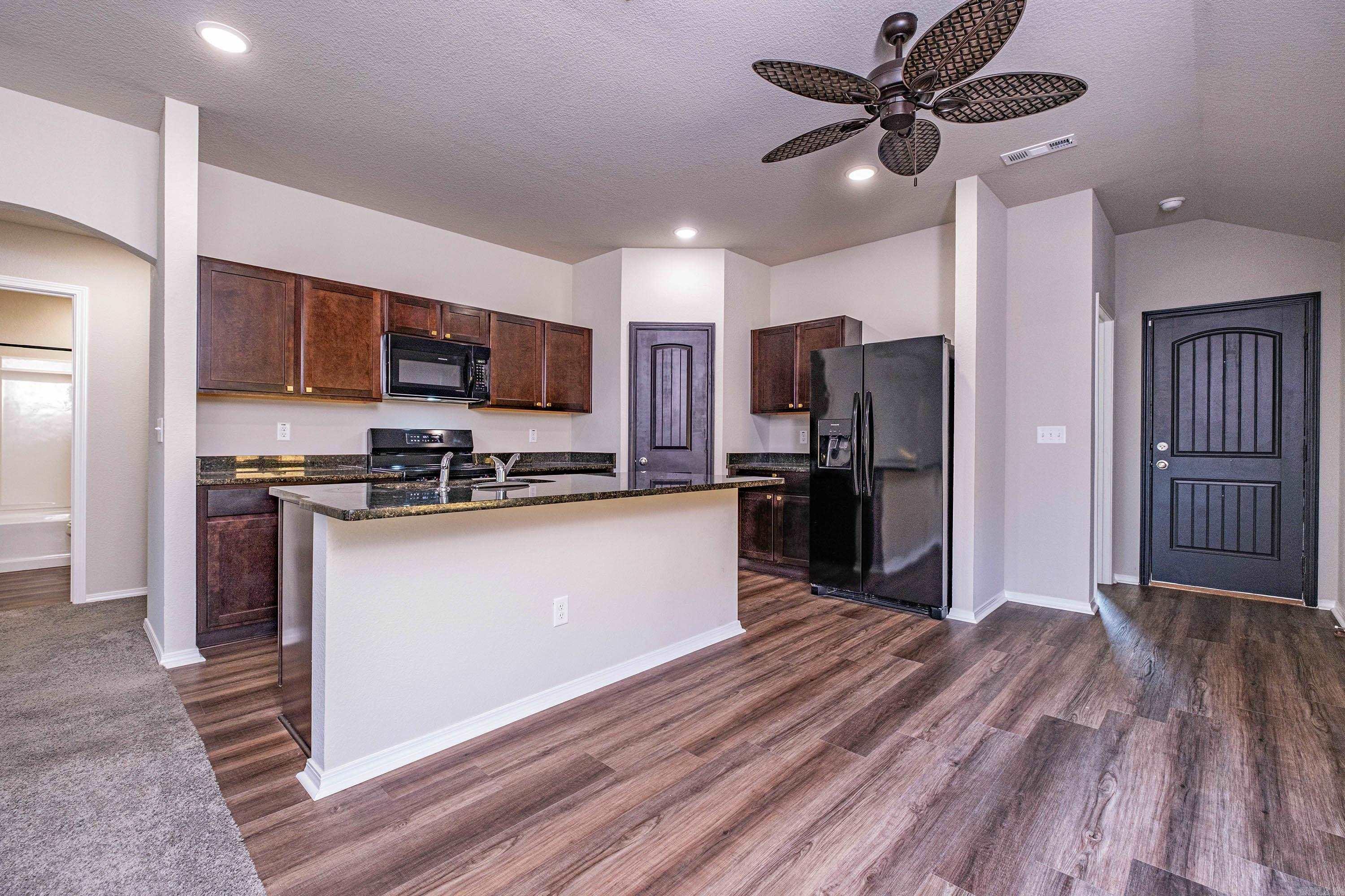 COUNTRY CLUB OF ARKANSAS PH 25-C - Residential