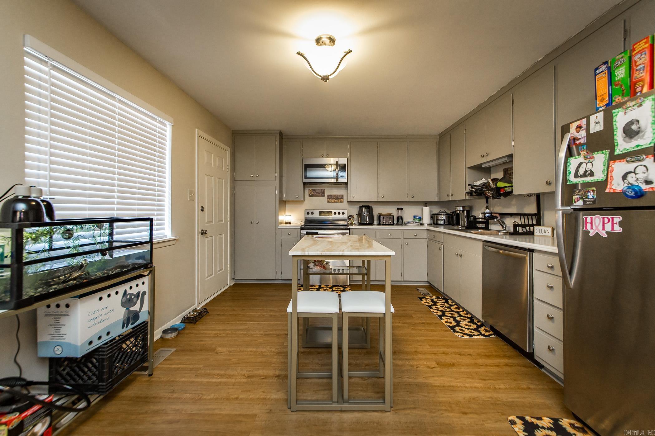 Bellevue L1 - Residential Income