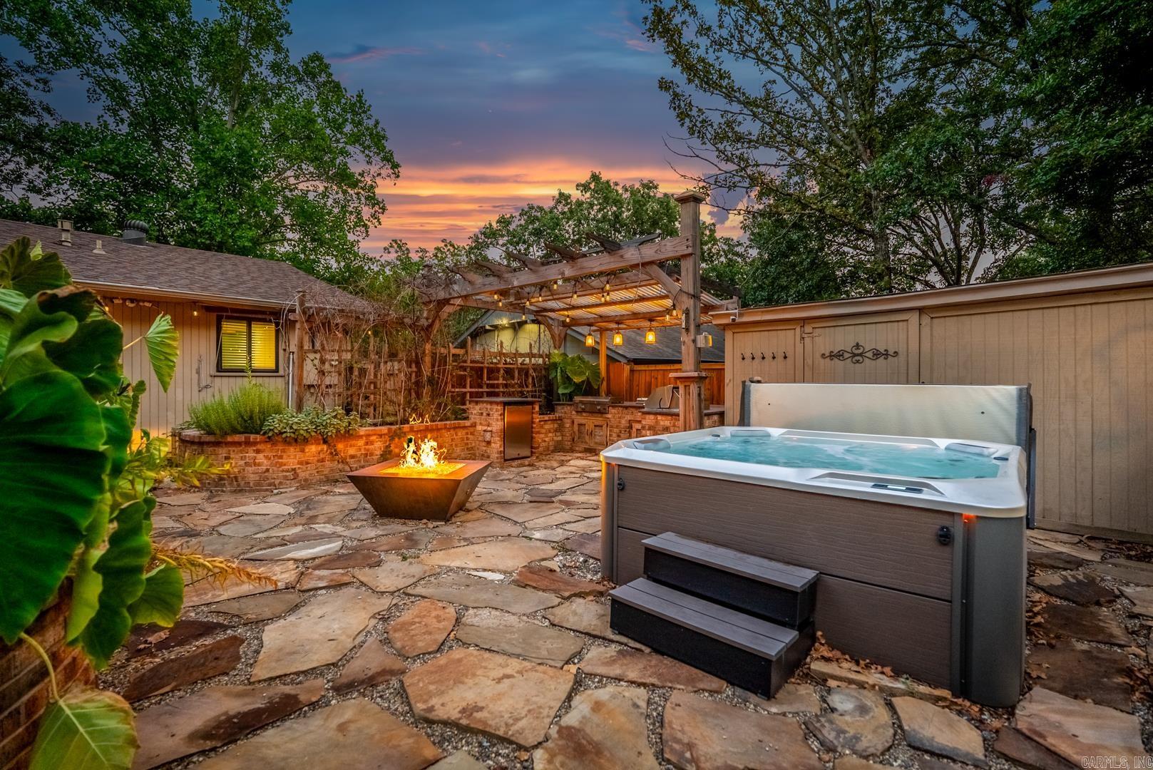 PLEASANT VALLEY - Residential